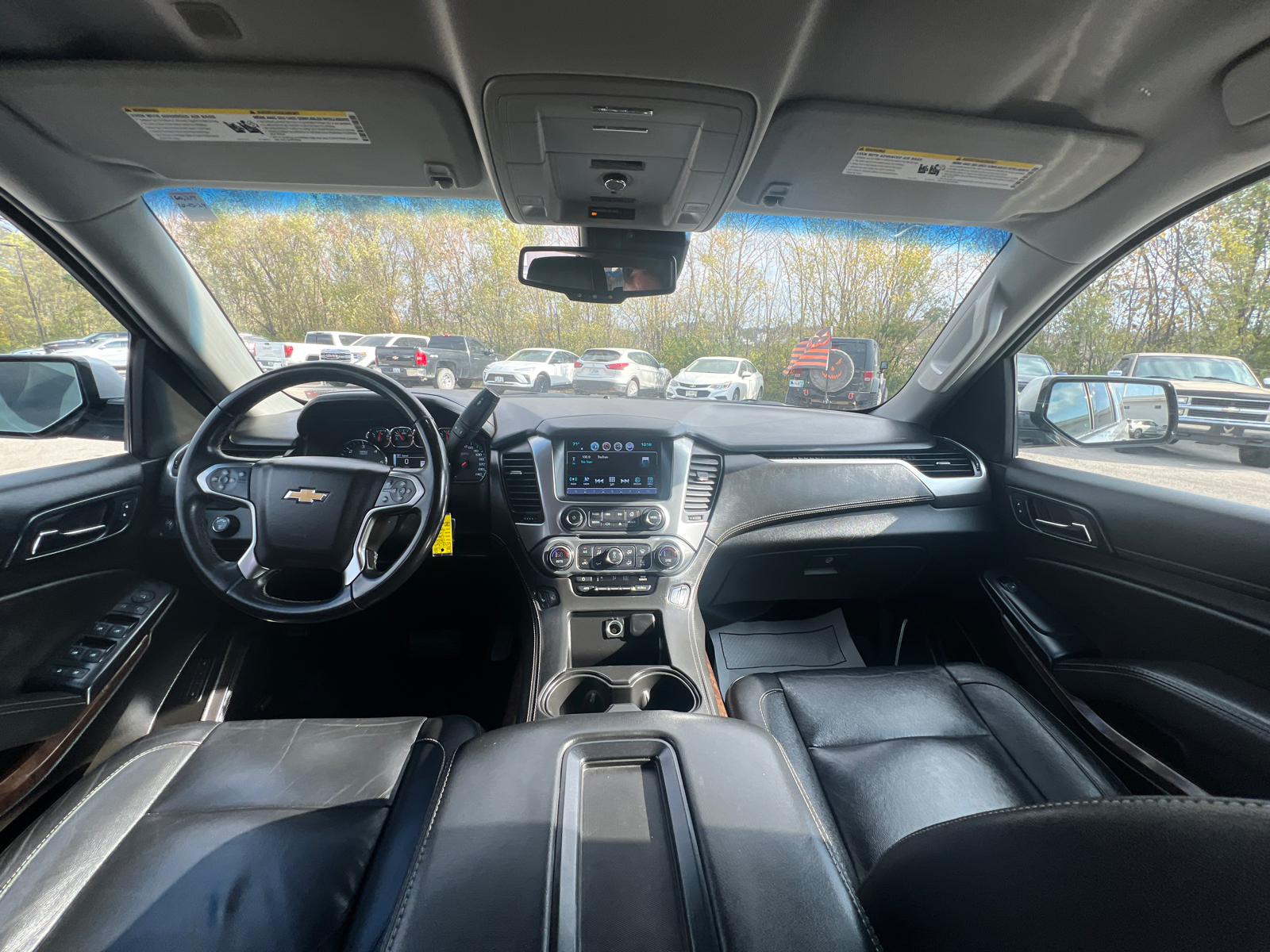 2020 Chevrolet Suburban LT 34