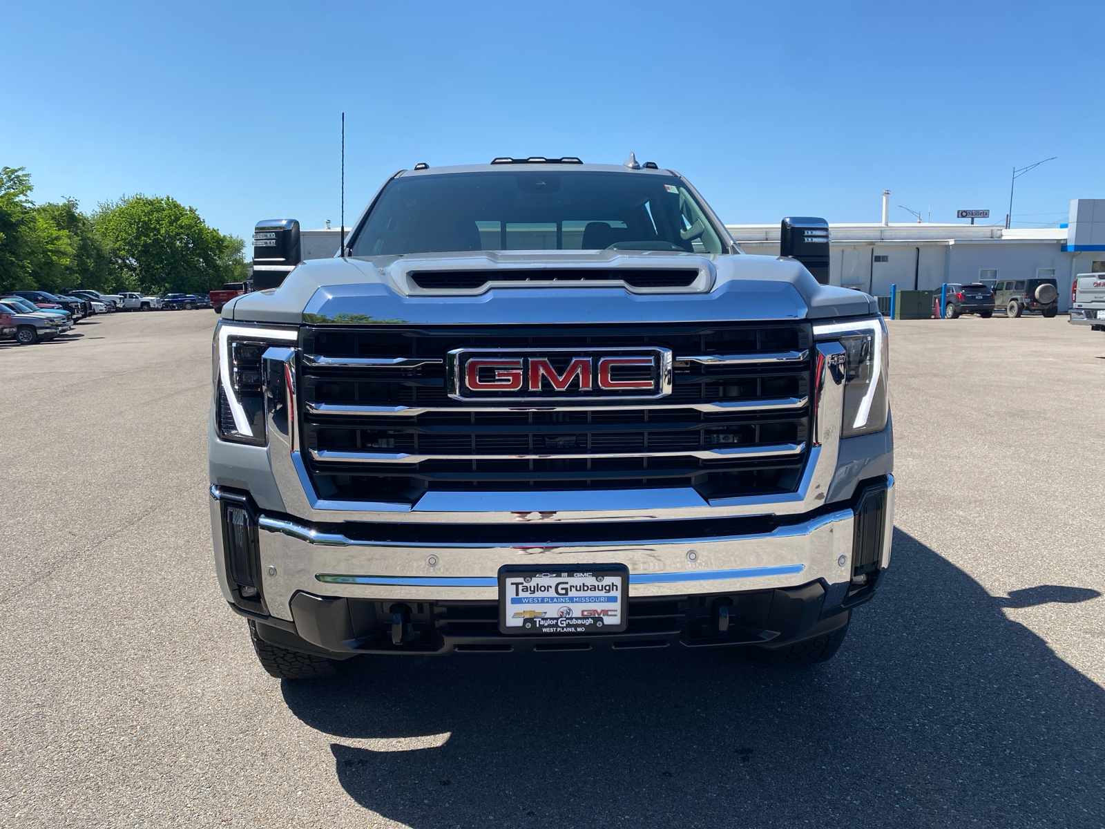 2024 GMC Sierra 2500HD SLT 11