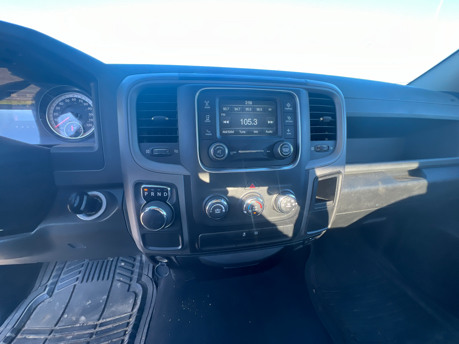 2015 Ram 1500 Express 16