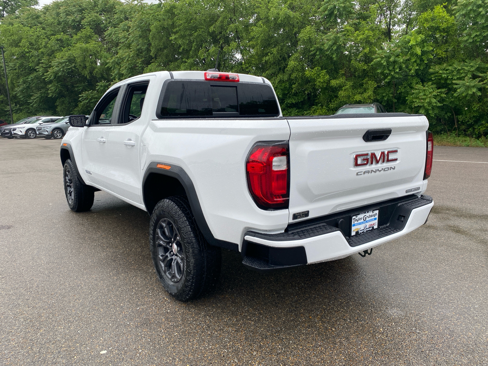 2024 GMC Canyon 2WD Elevation 3