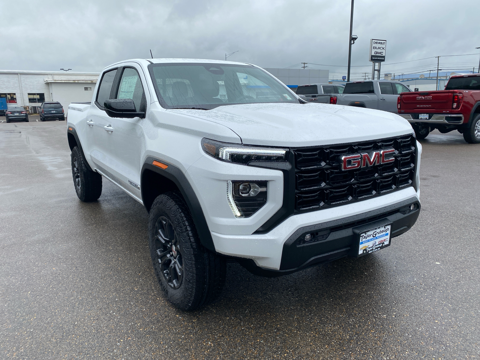 2024 GMC Canyon 2WD Elevation 10