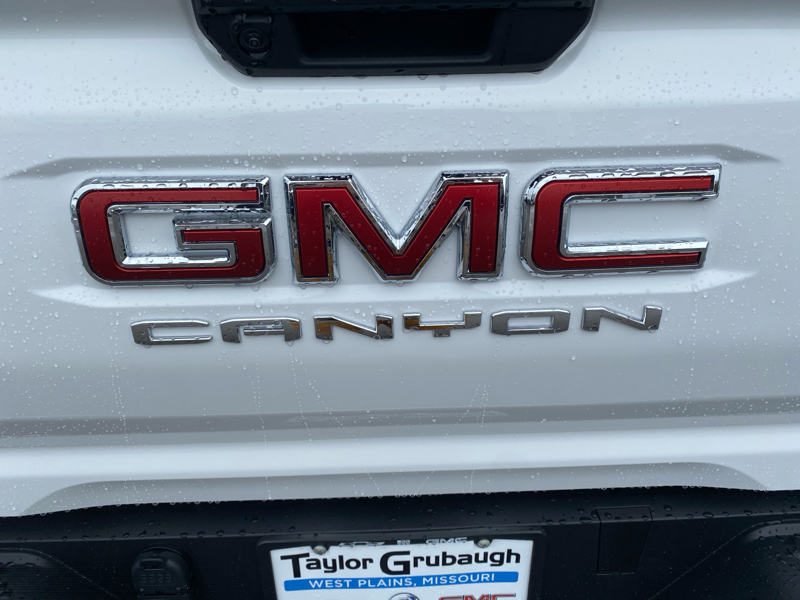 2024 GMC Canyon 2WD Elevation 5