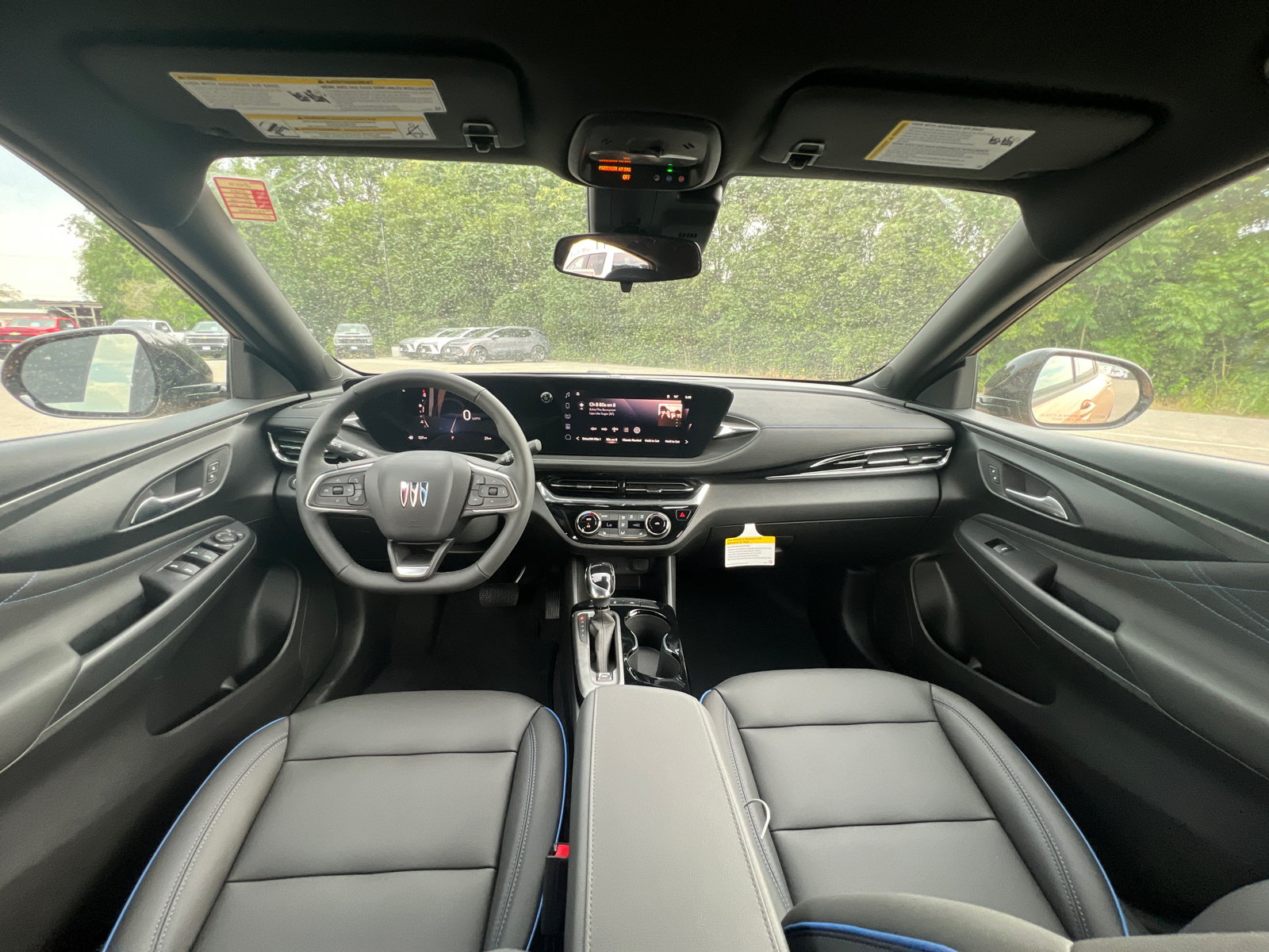 2024 Buick Envista Sport Touring 34