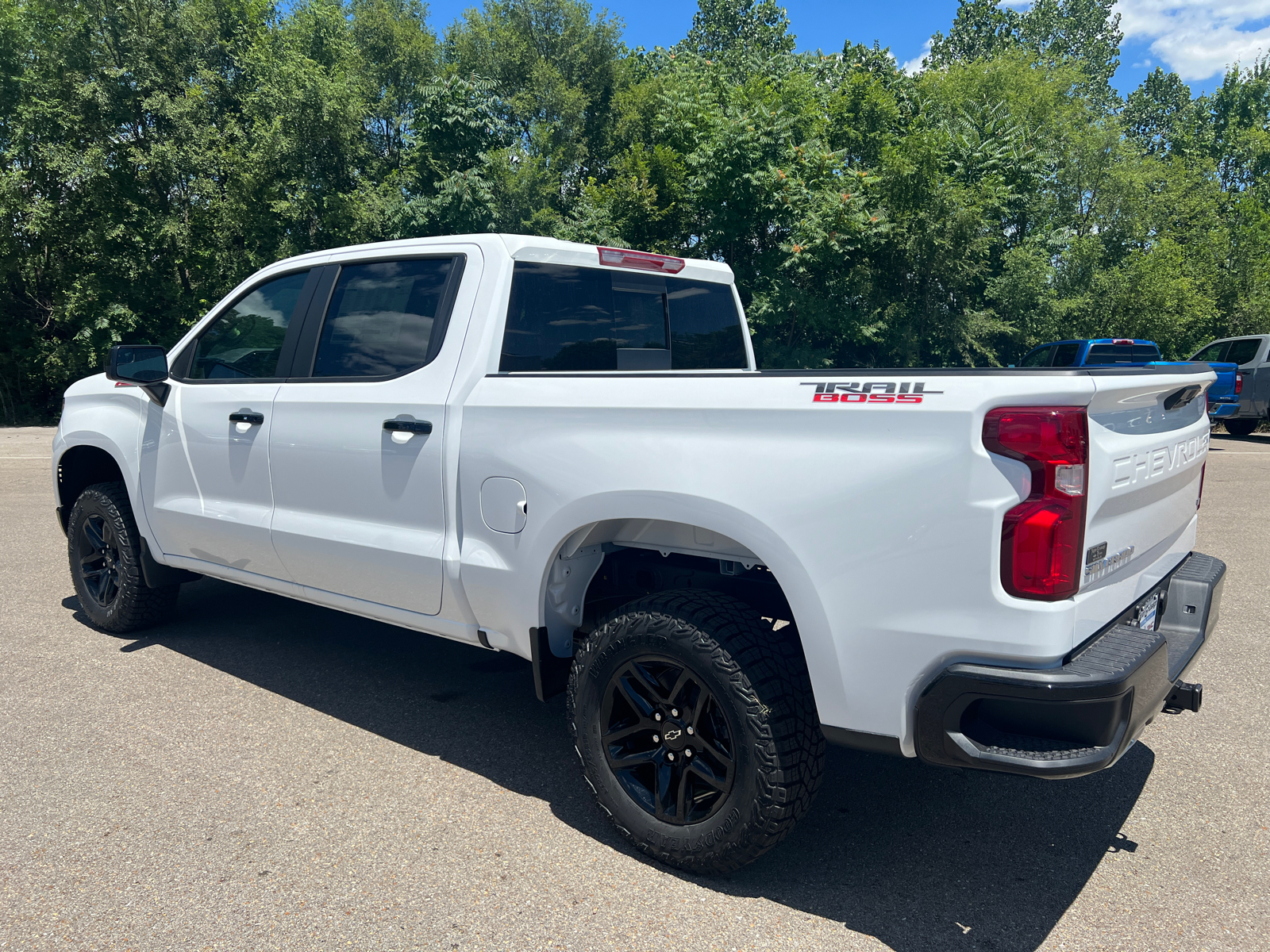 2024 Chevrolet Silverado 1500 LT Trail Boss 10