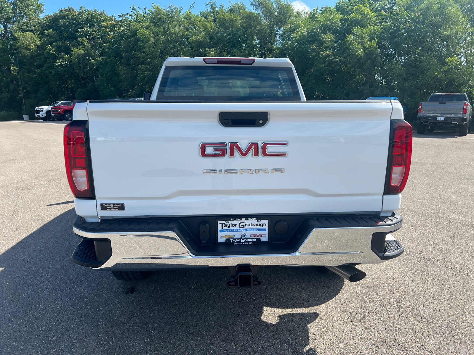 2024 GMC Sierra 3500HD Pro 11