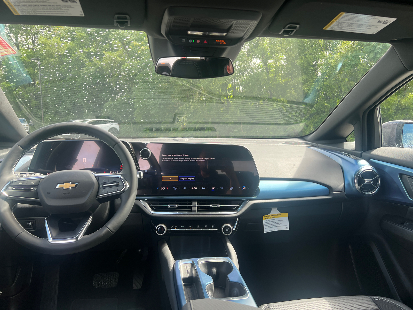 2024 Chevrolet Equinox EV LT 36