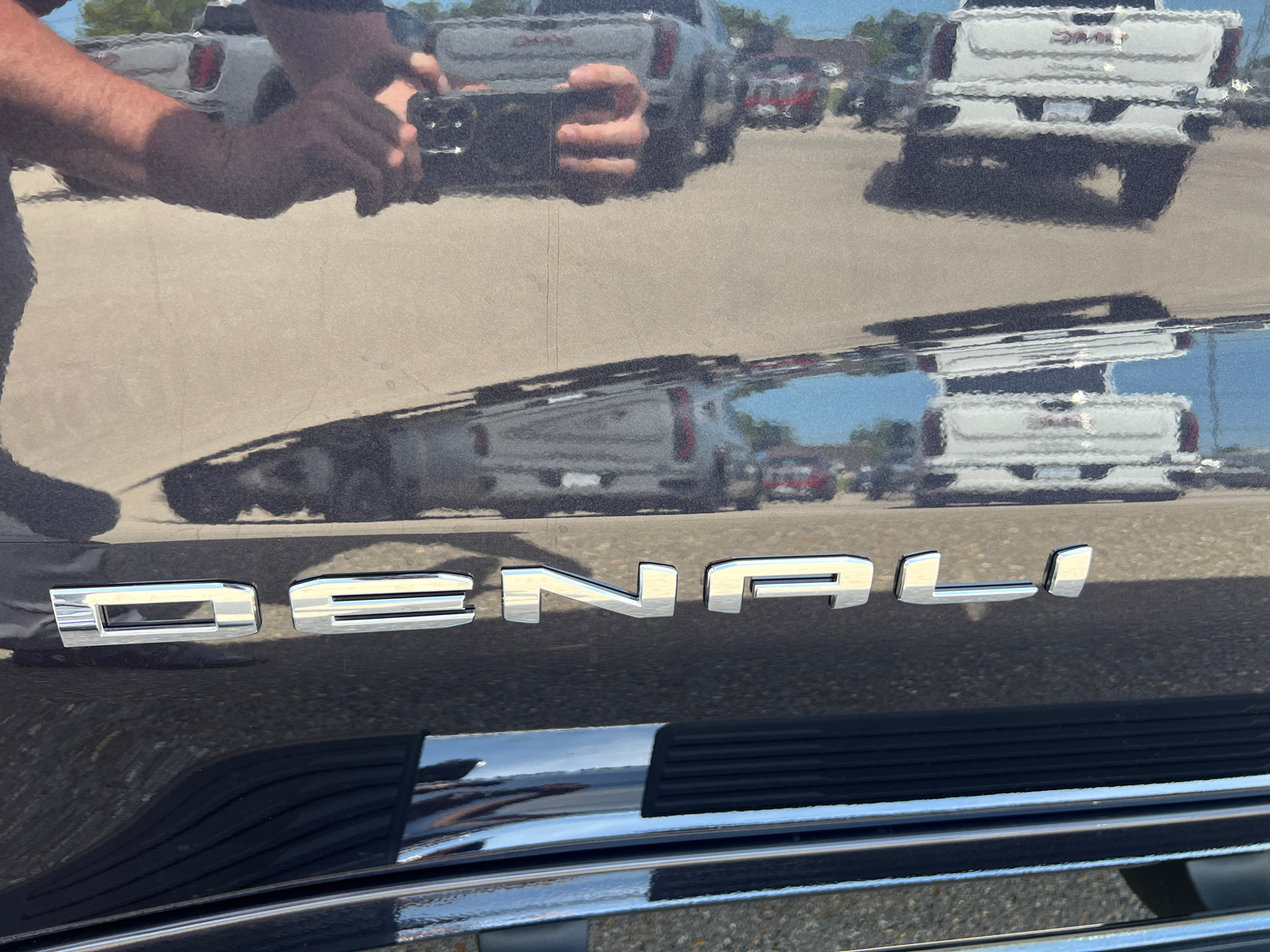 2024 GMC Sierra 1500 Denali 8