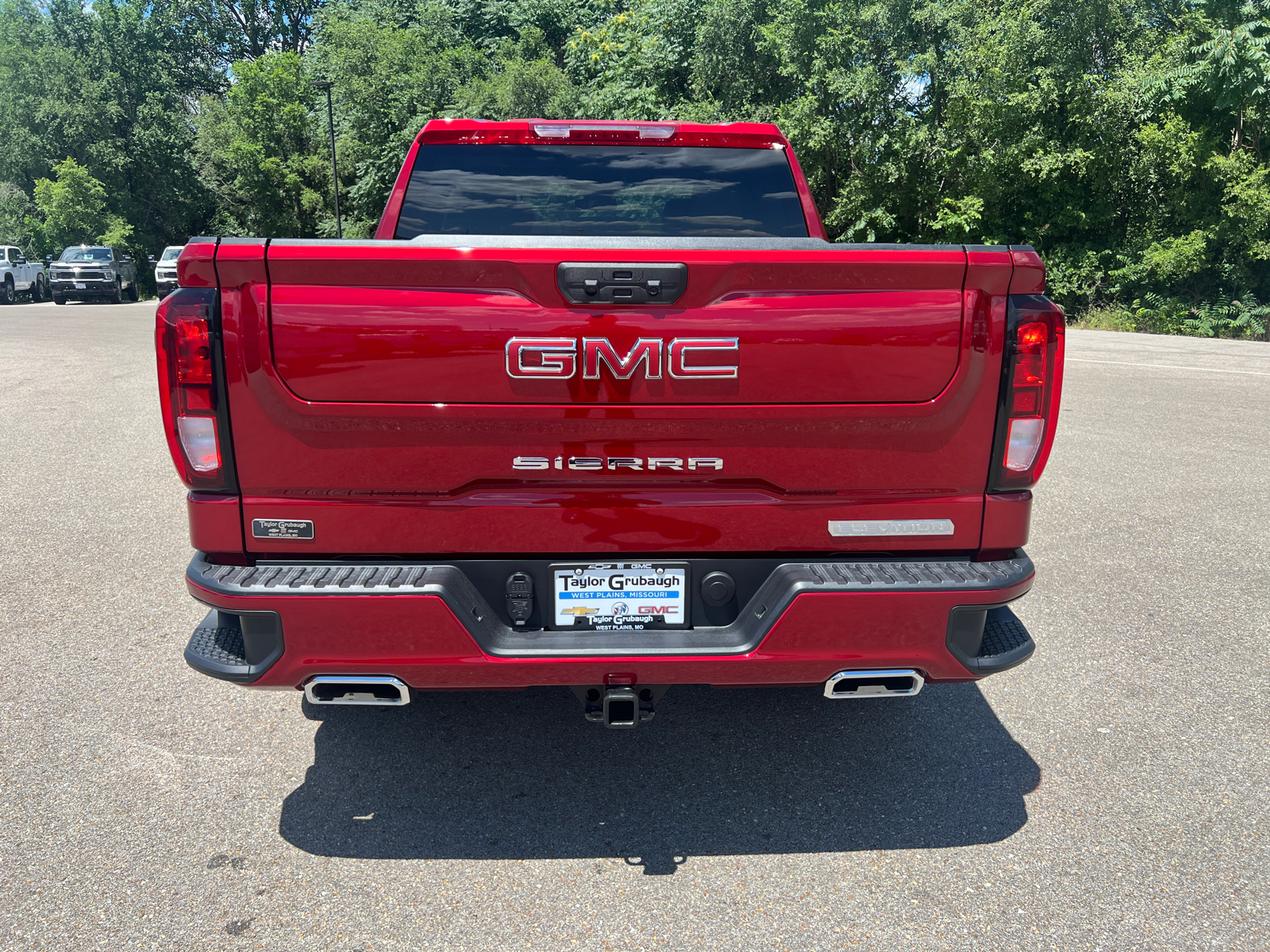 2024 GMC Sierra 1500 Elevation 11