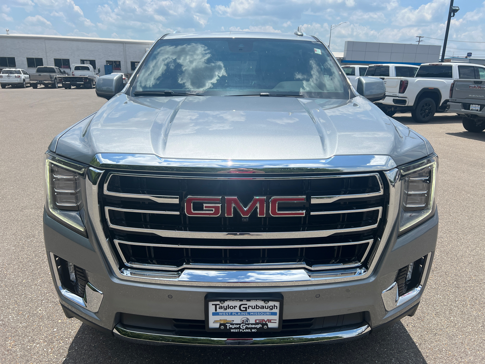 2024 GMC Yukon XL SLT 5