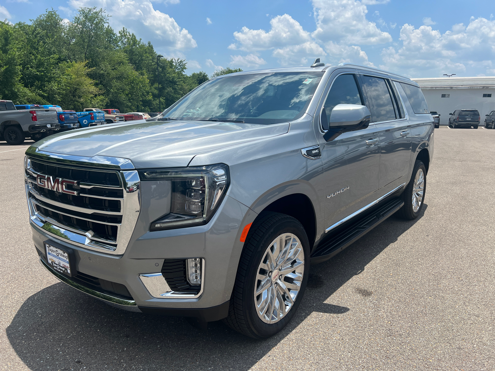 2024 GMC Yukon XL SLT 6