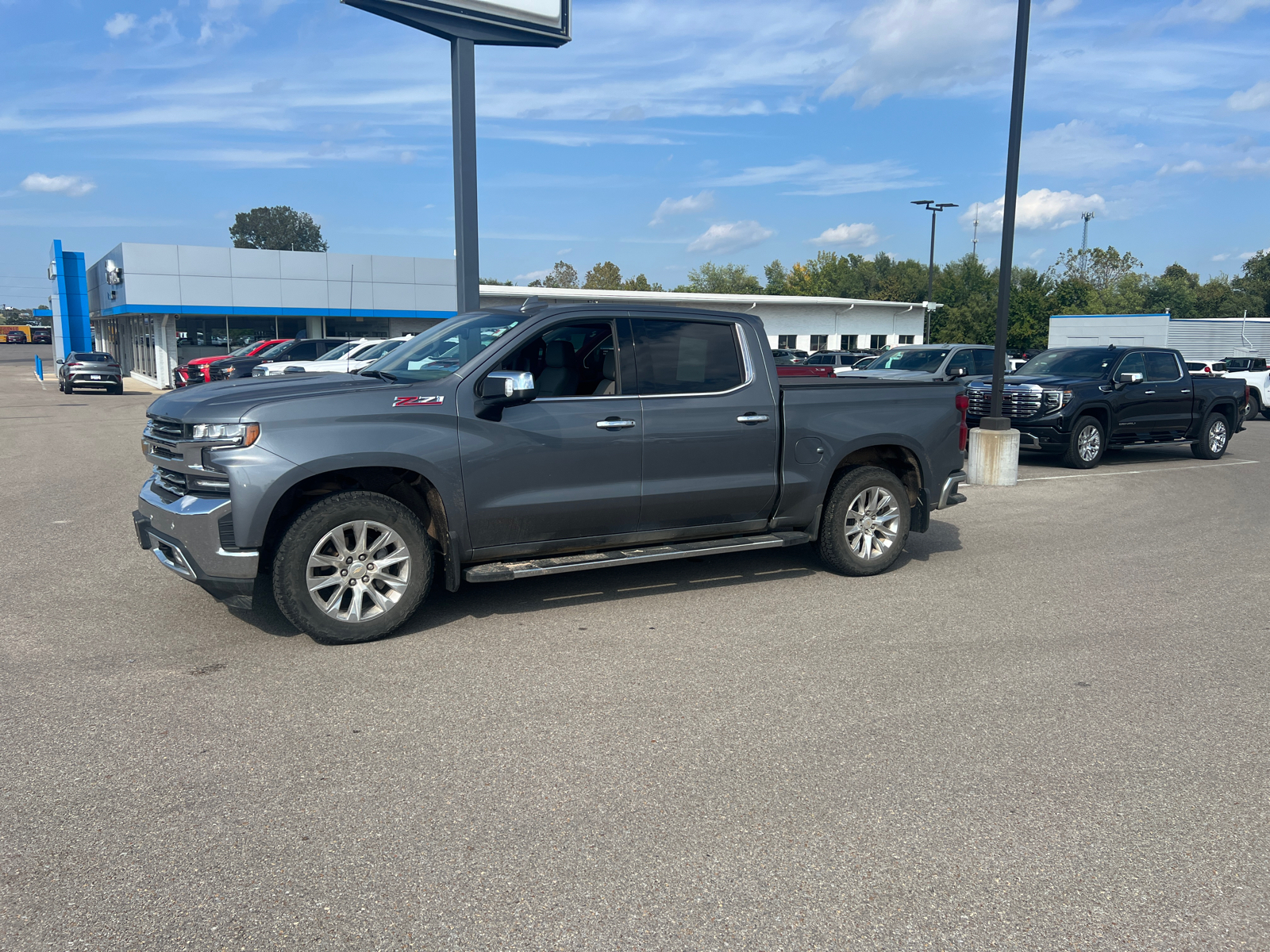 2022 Chevrolet Silverado 1500 LTD LTZ 2