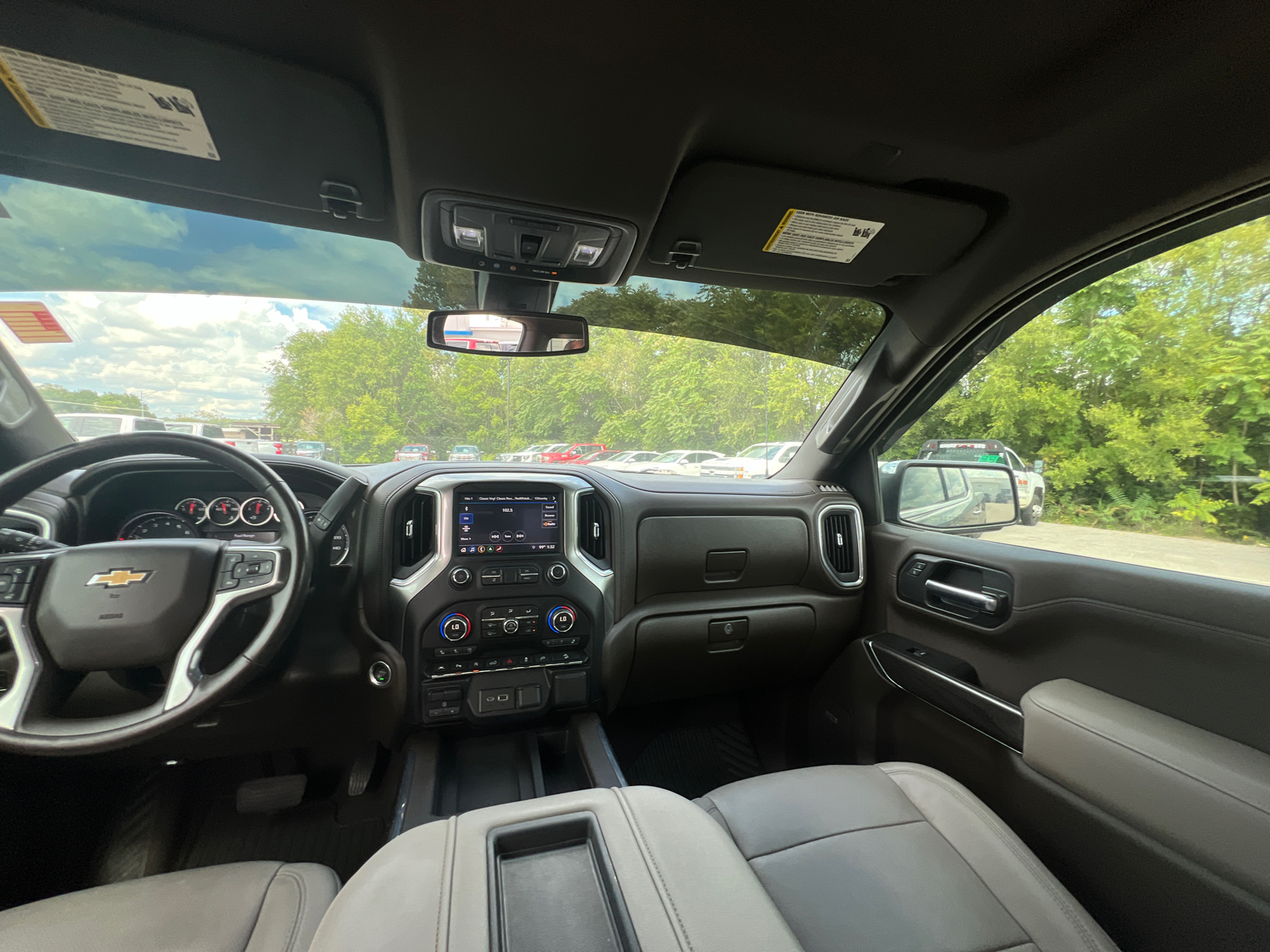 2019 Chevrolet Silverado 1500 LTZ 33