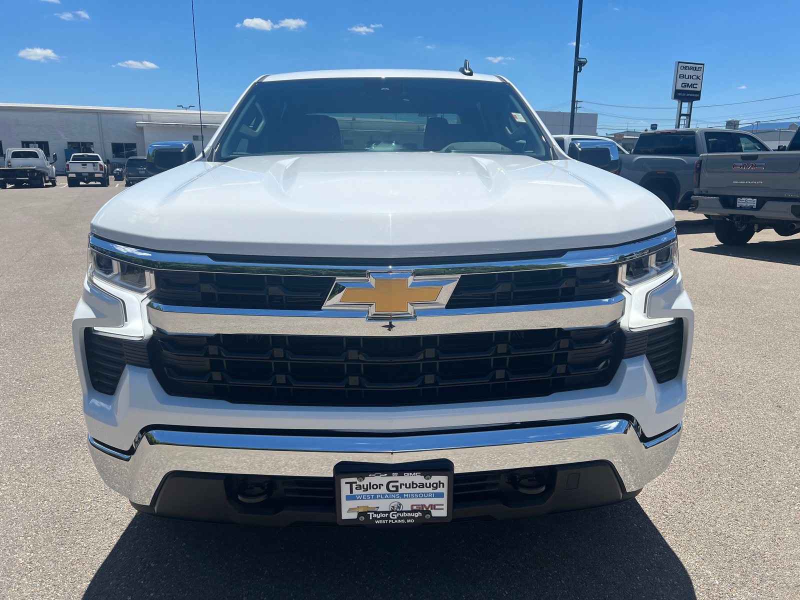 2024 Chevrolet Silverado 1500 LT 4