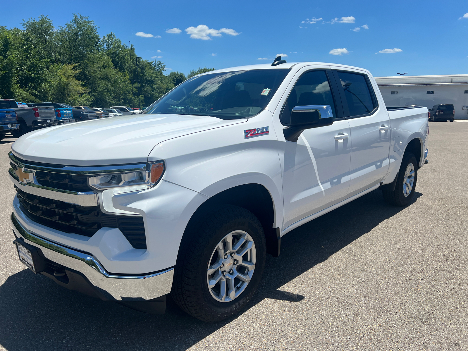 2024 Chevrolet Silverado 1500 LT 6