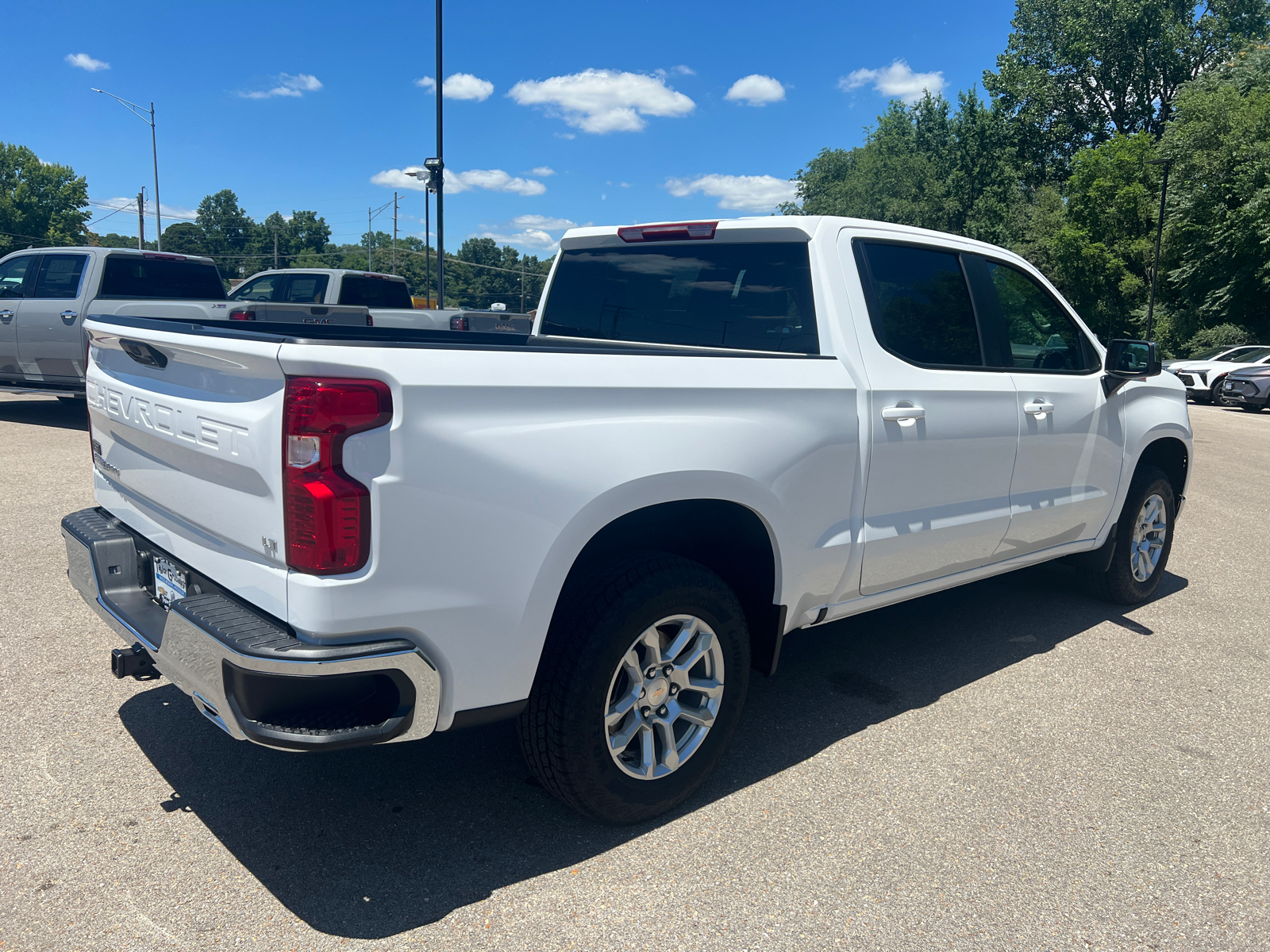 2024 Chevrolet Silverado 1500 LT 13