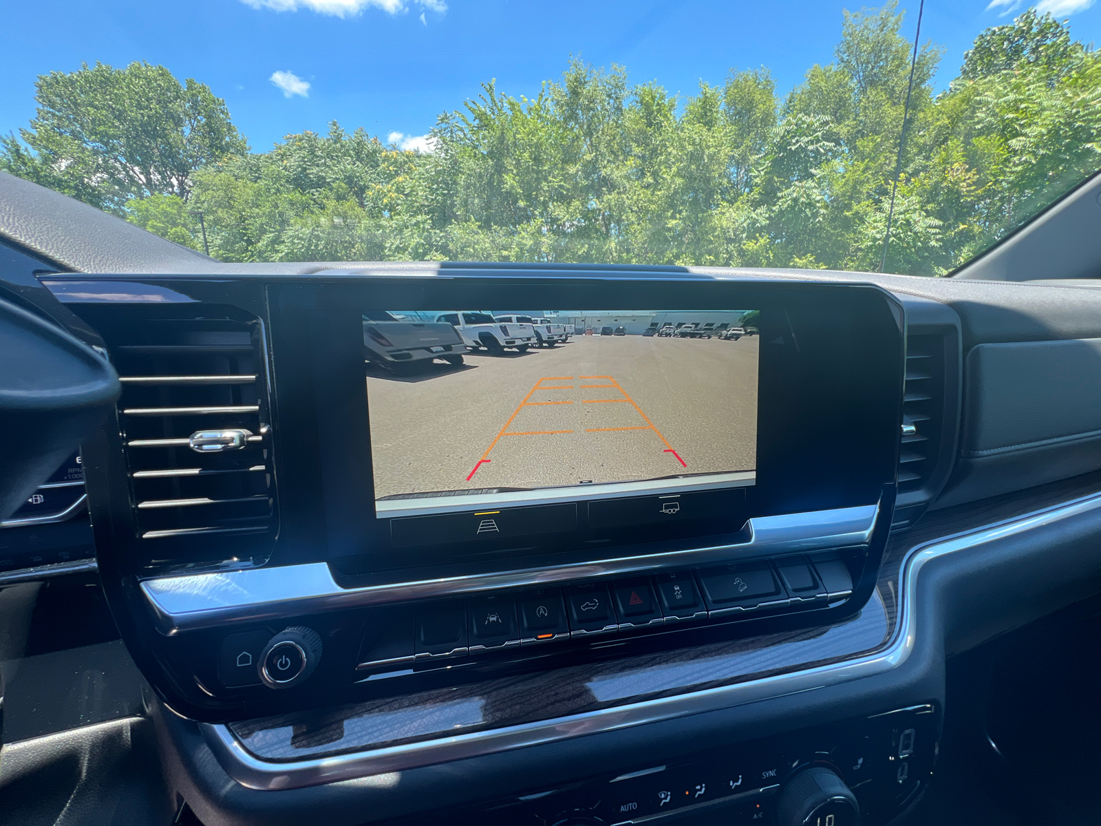 2024 Chevrolet Silverado 1500 LT 29