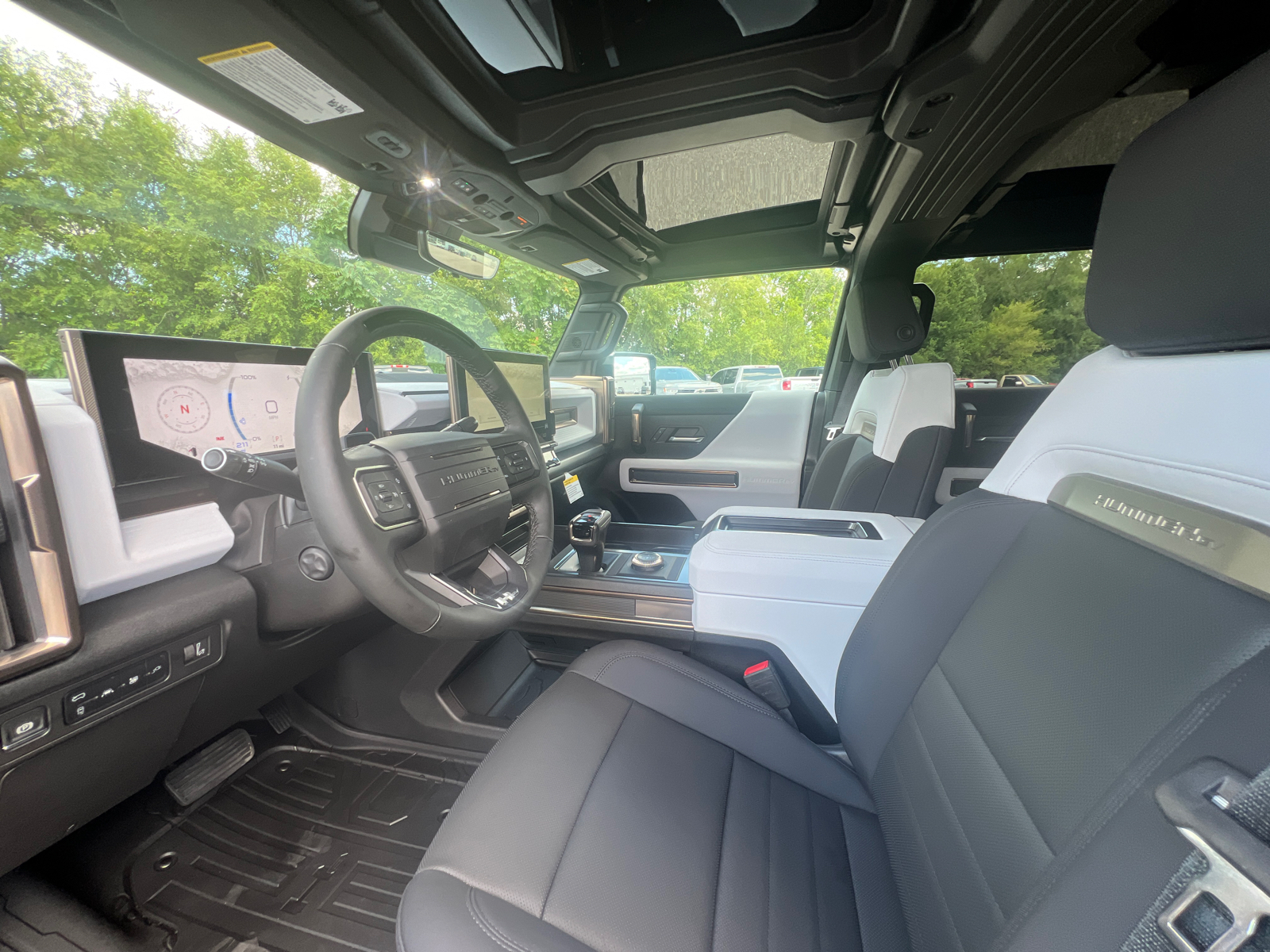 2024 GMC HUMMER EV SUV 2X 23