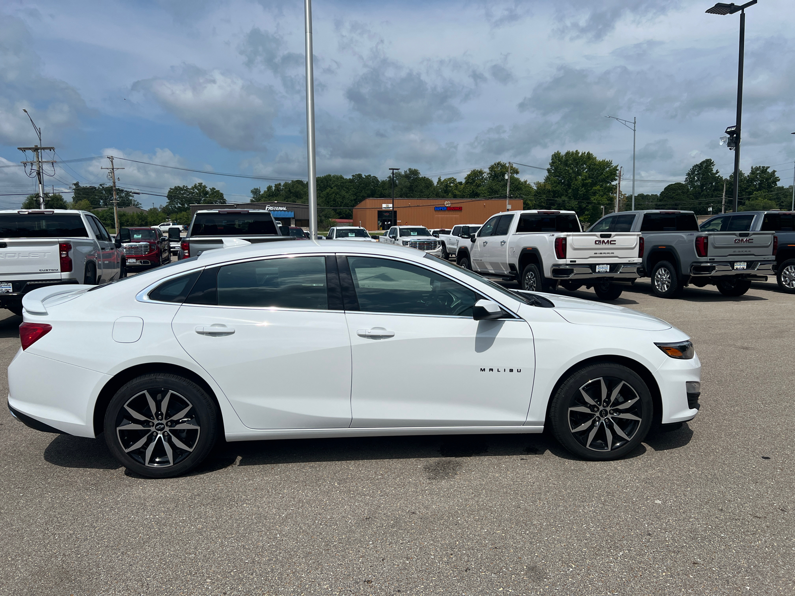 2024 Chevrolet Malibu RS 13