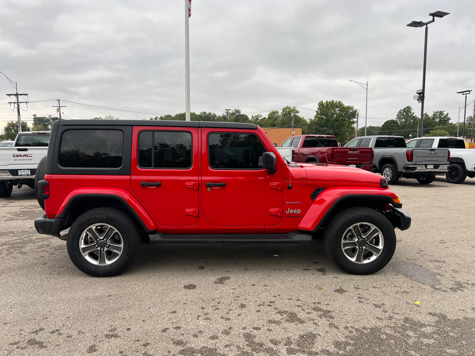 2020 Jeep Wrangler Unlimited Sahara 15