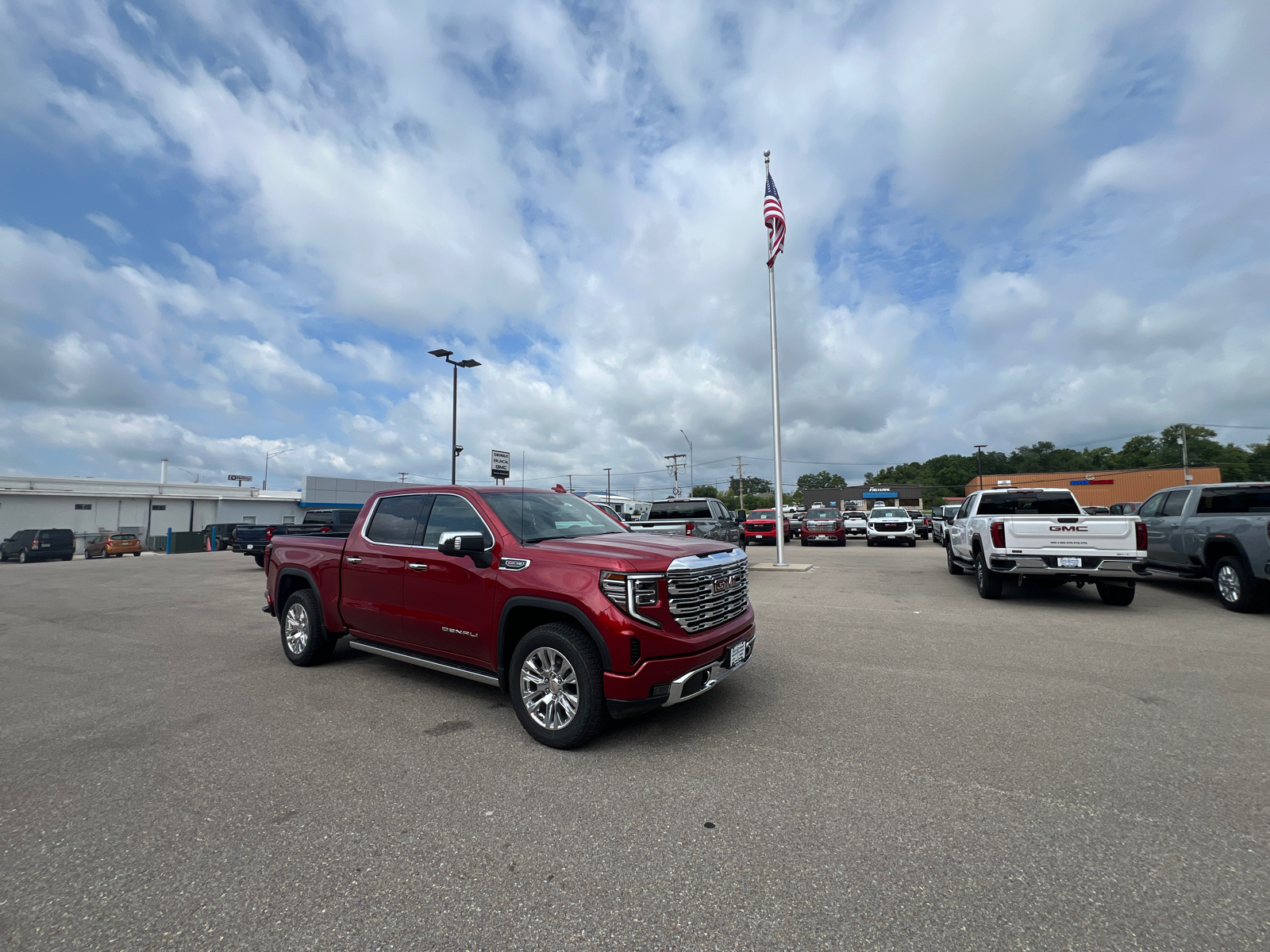 2024 GMC Sierra 1500 Denali 2