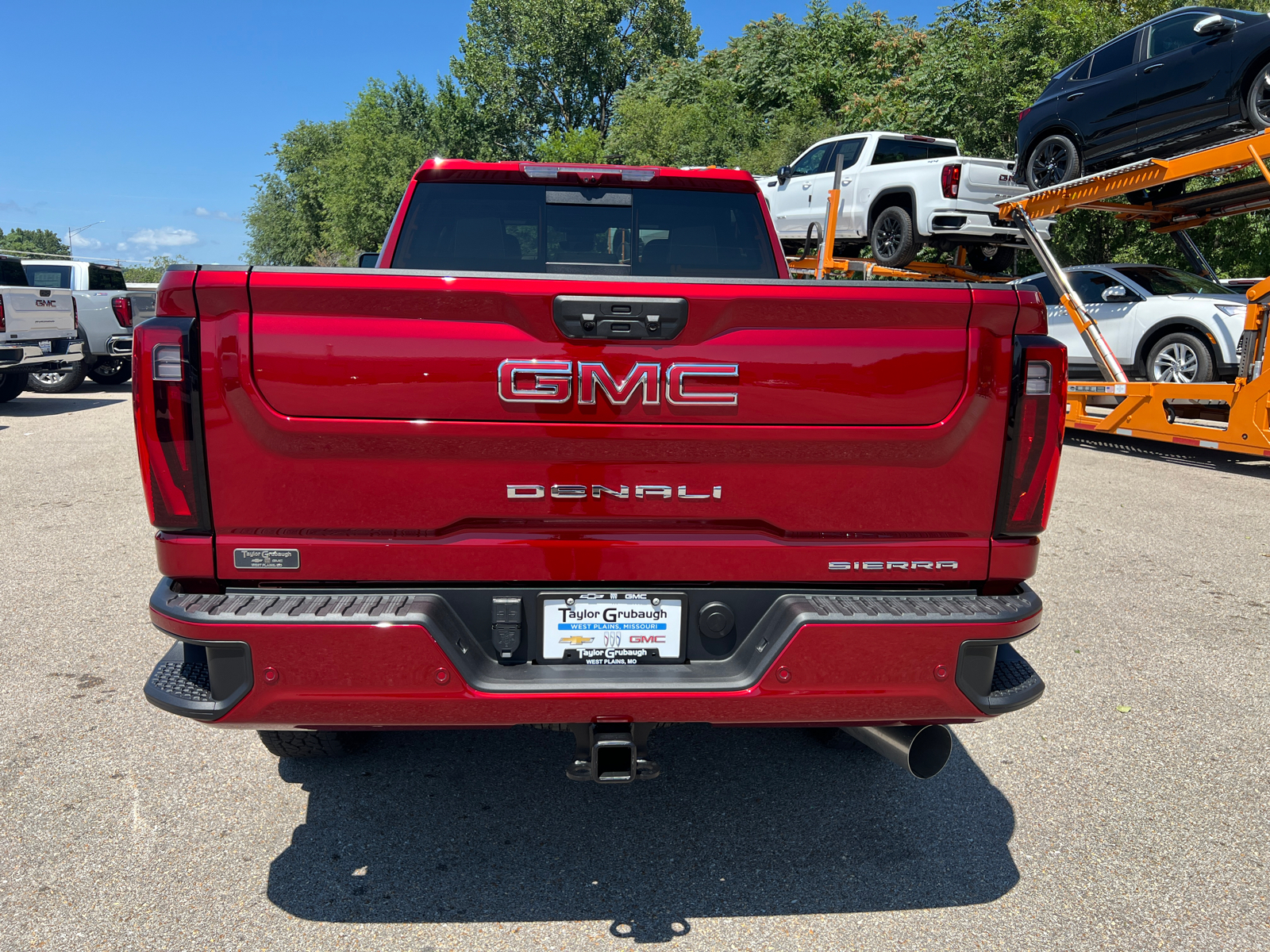 2024 GMC Sierra 2500HD Denali 12