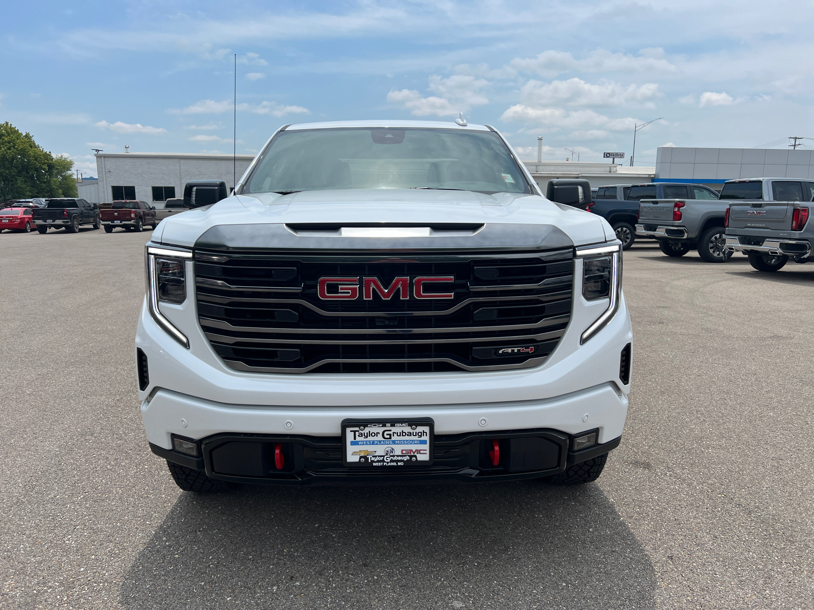 2024 GMC Sierra 1500 AT4 5