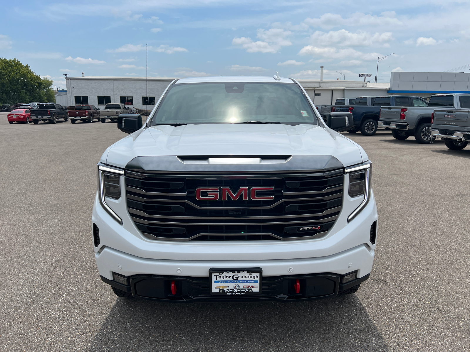 2024 GMC Sierra 1500 AT4 6