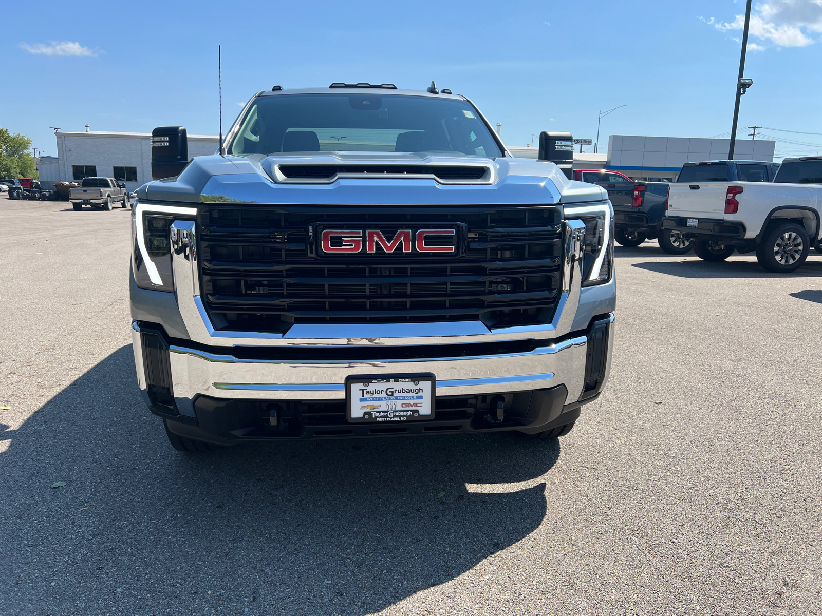 2024 GMC Sierra 2500HD Pro 5