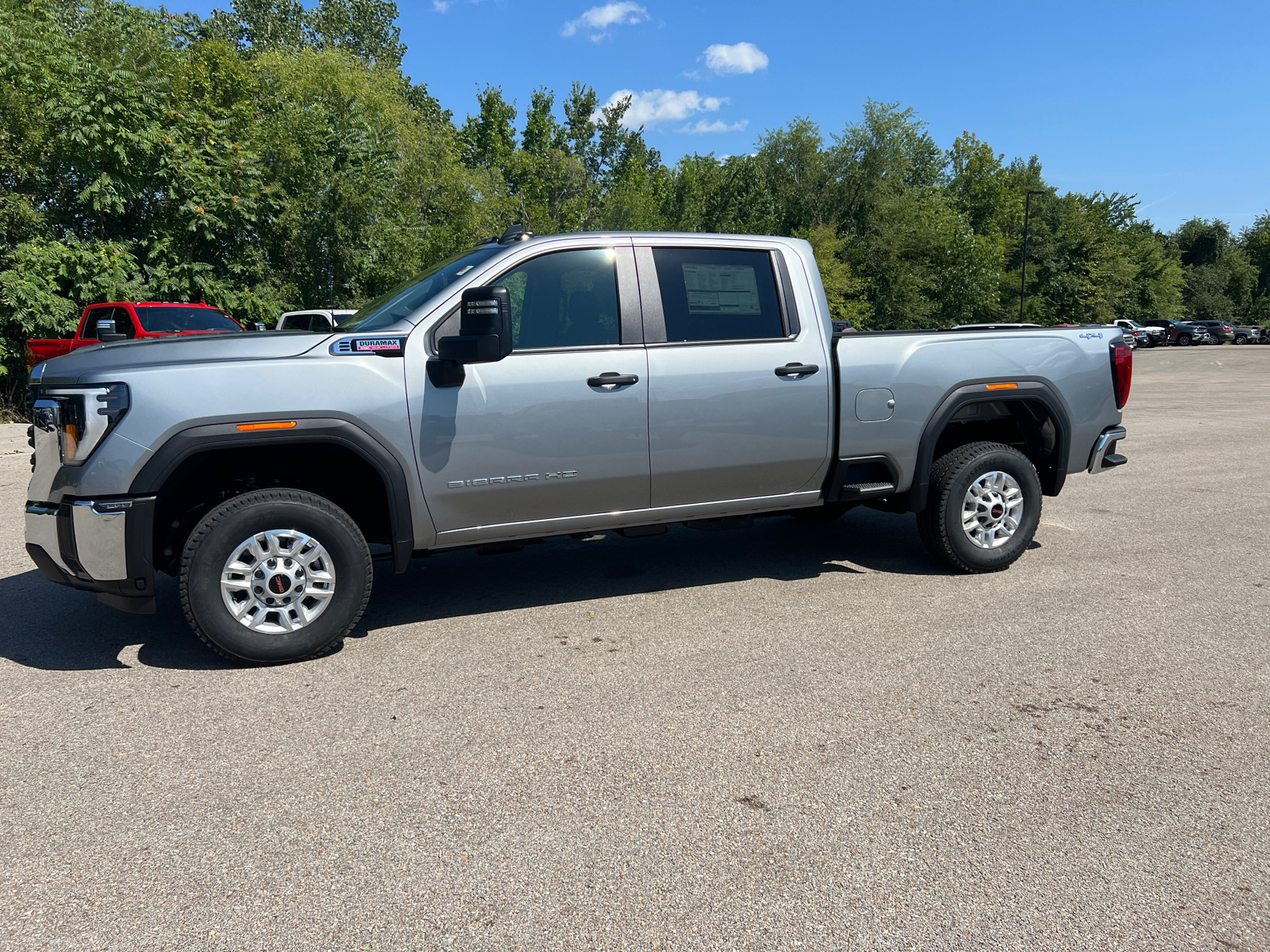 2024 GMC Sierra 2500HD Pro 7