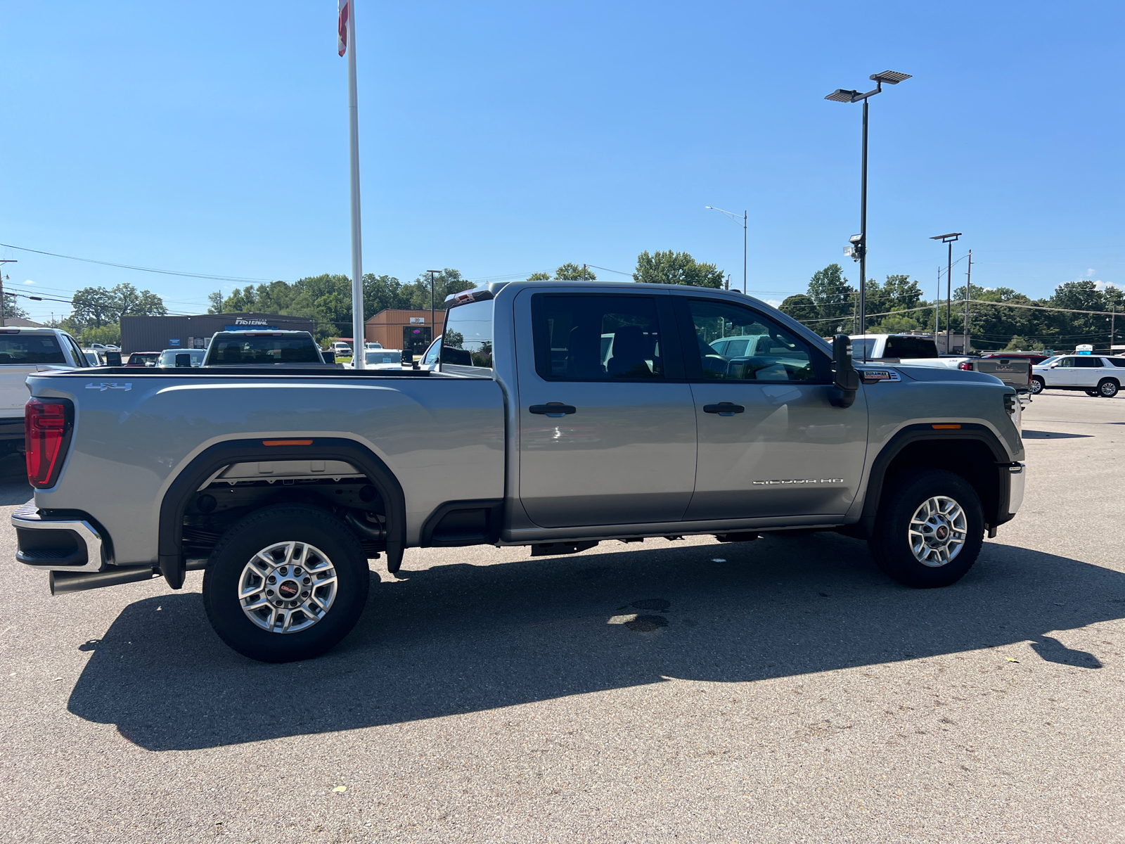 2024 GMC Sierra 2500HD Pro 14