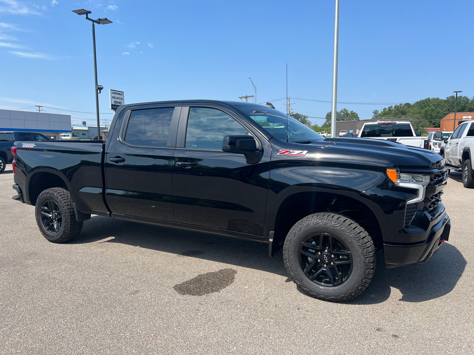 2024 Chevrolet Silverado 1500 LT Trail Boss 3