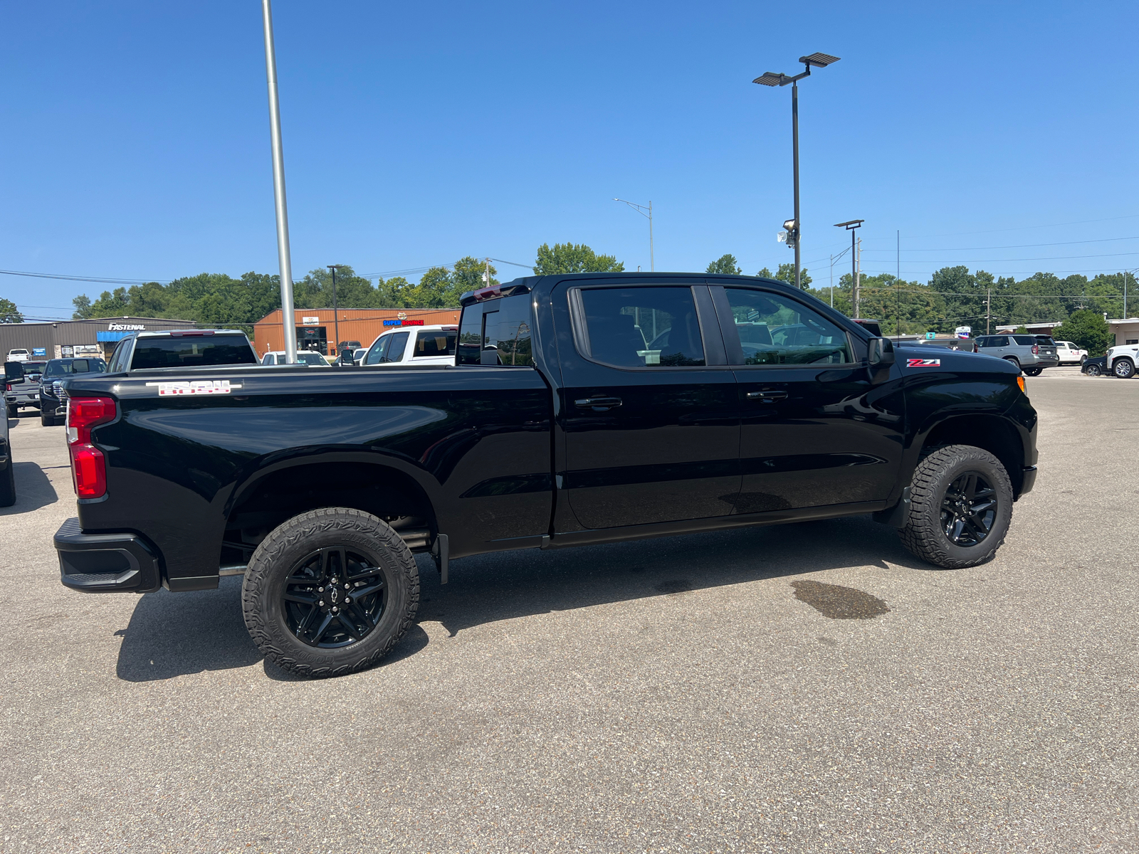 2024 Chevrolet Silverado 1500 LT Trail Boss 14