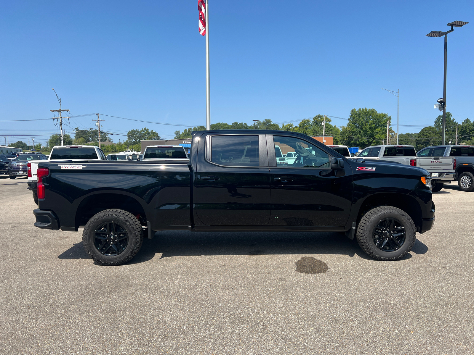 2024 Chevrolet Silverado 1500 LT Trail Boss 16