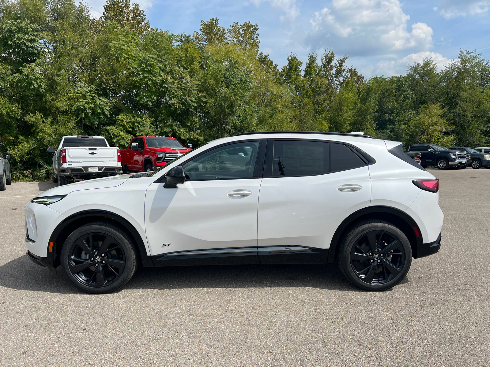 2024 Buick Envision Preferred 8