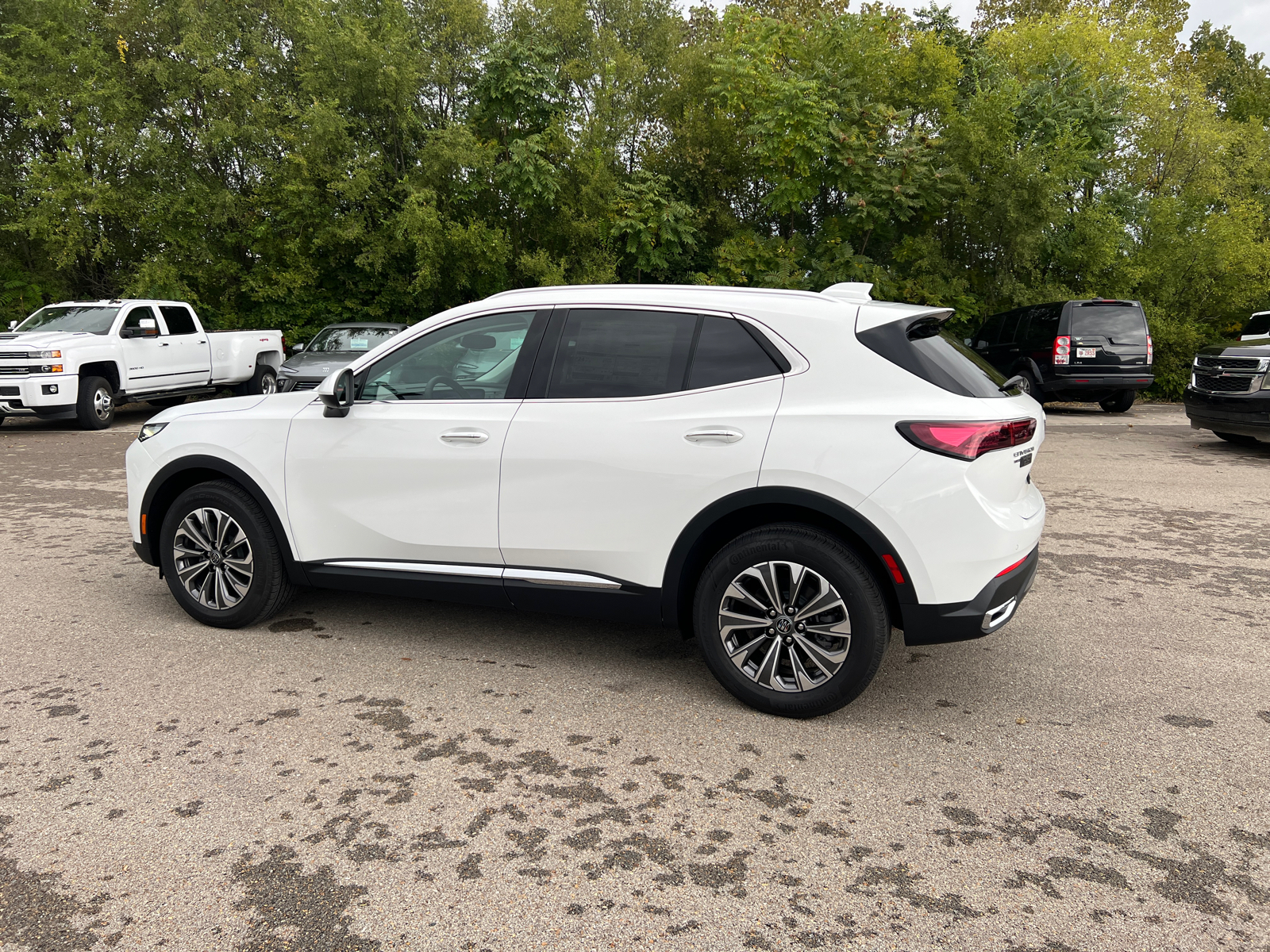 2024 Buick Envision Preferred 9