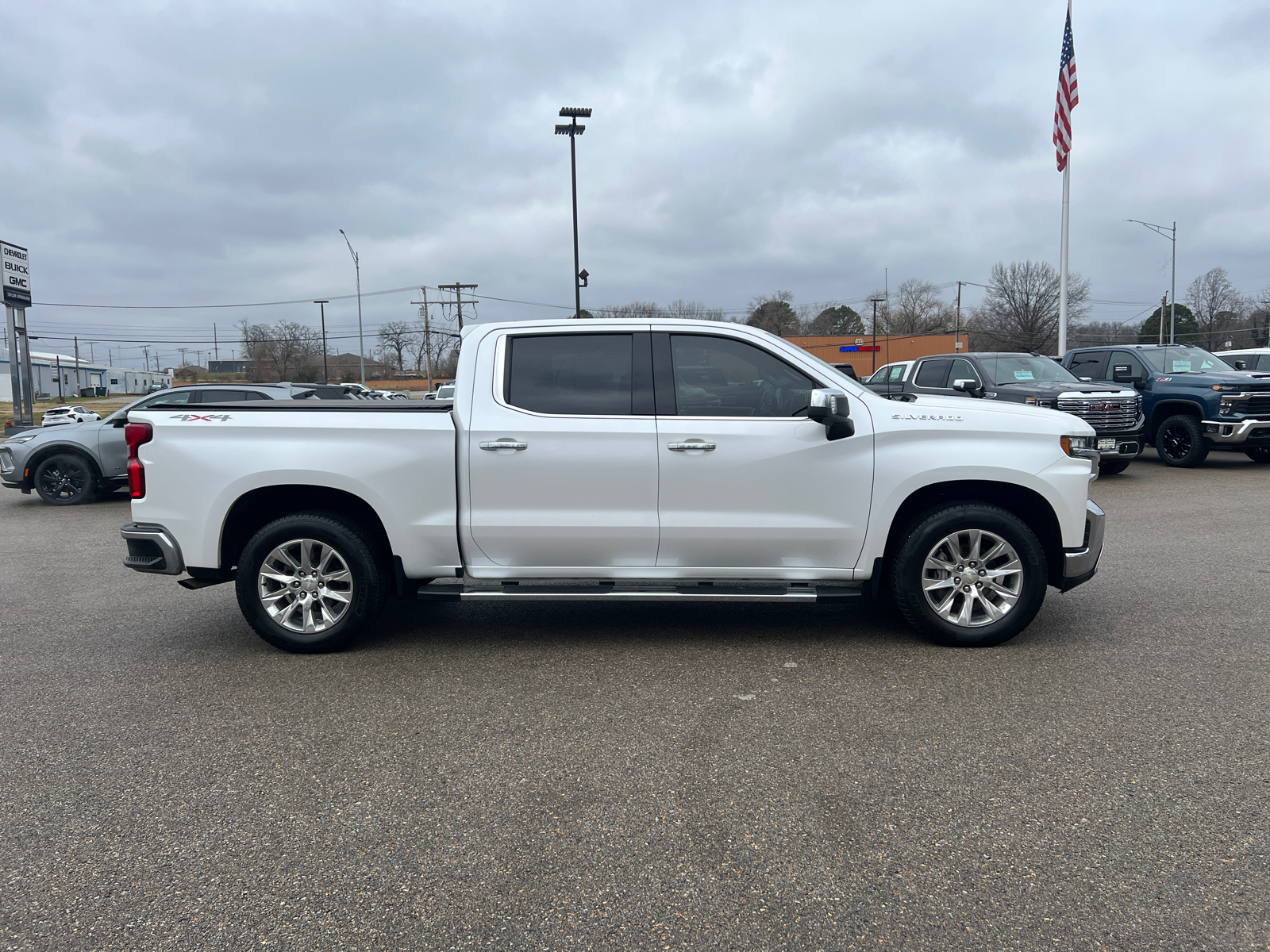 2020 Chevrolet Silverado 1500 LTZ 4