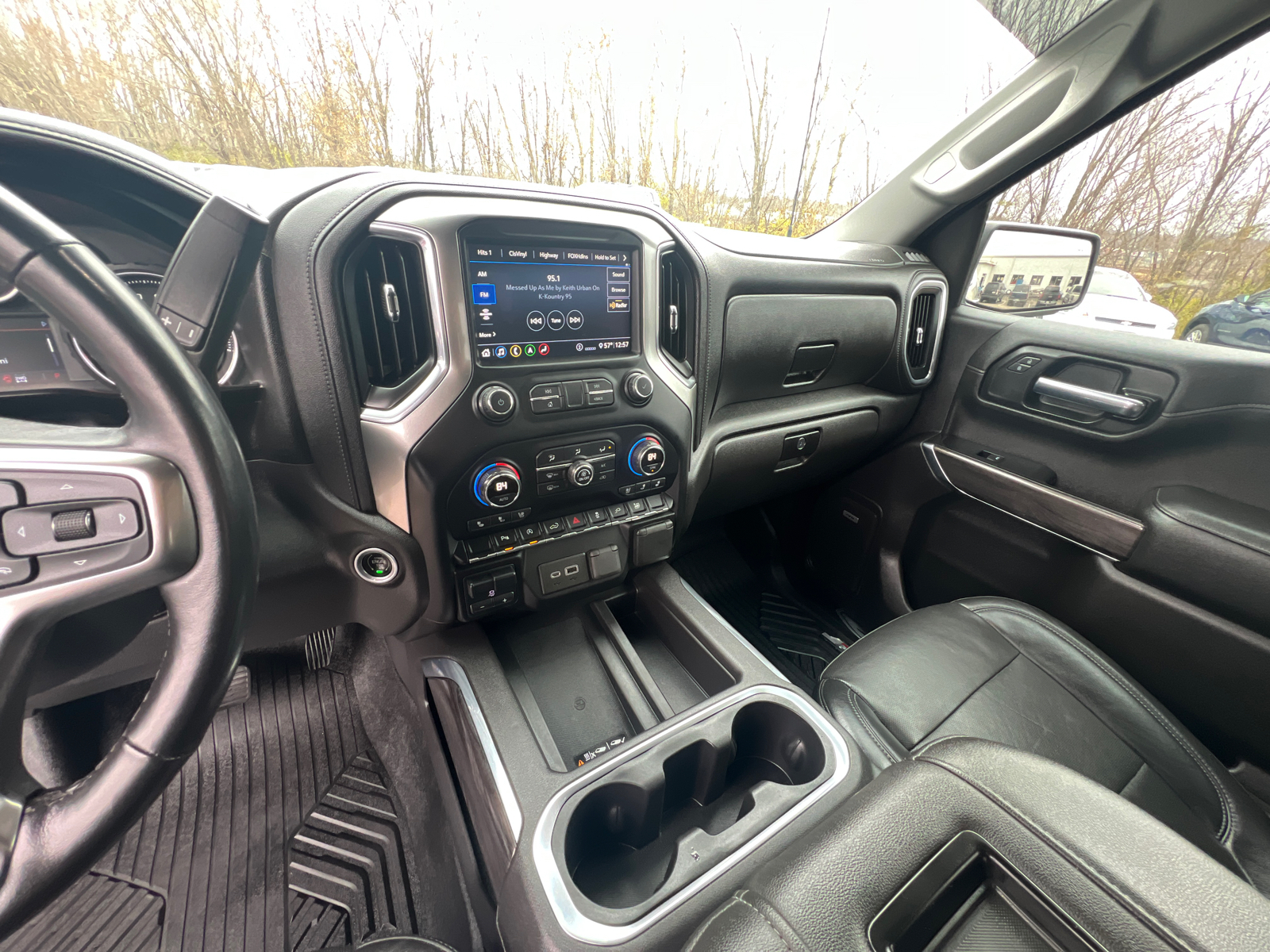 2020 Chevrolet Silverado 1500 LTZ 23