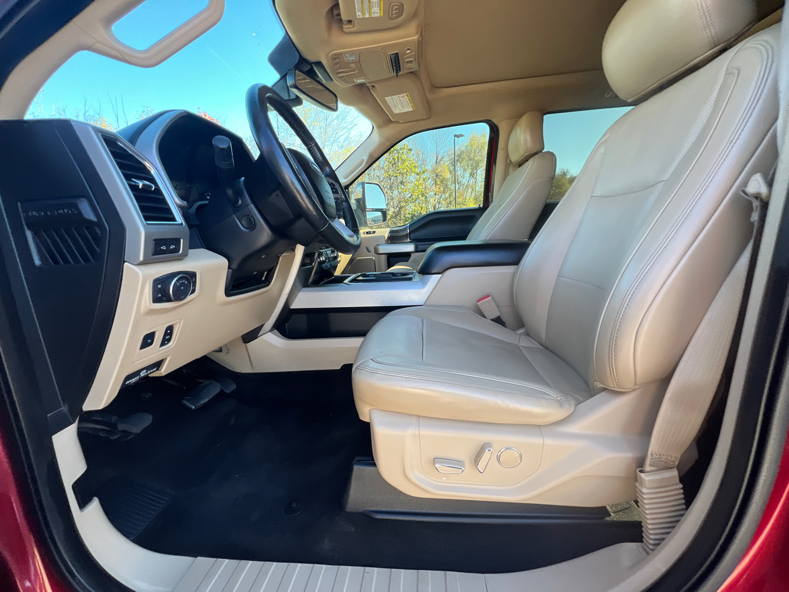 2018 Ford Super Duty F-250 SRW  16