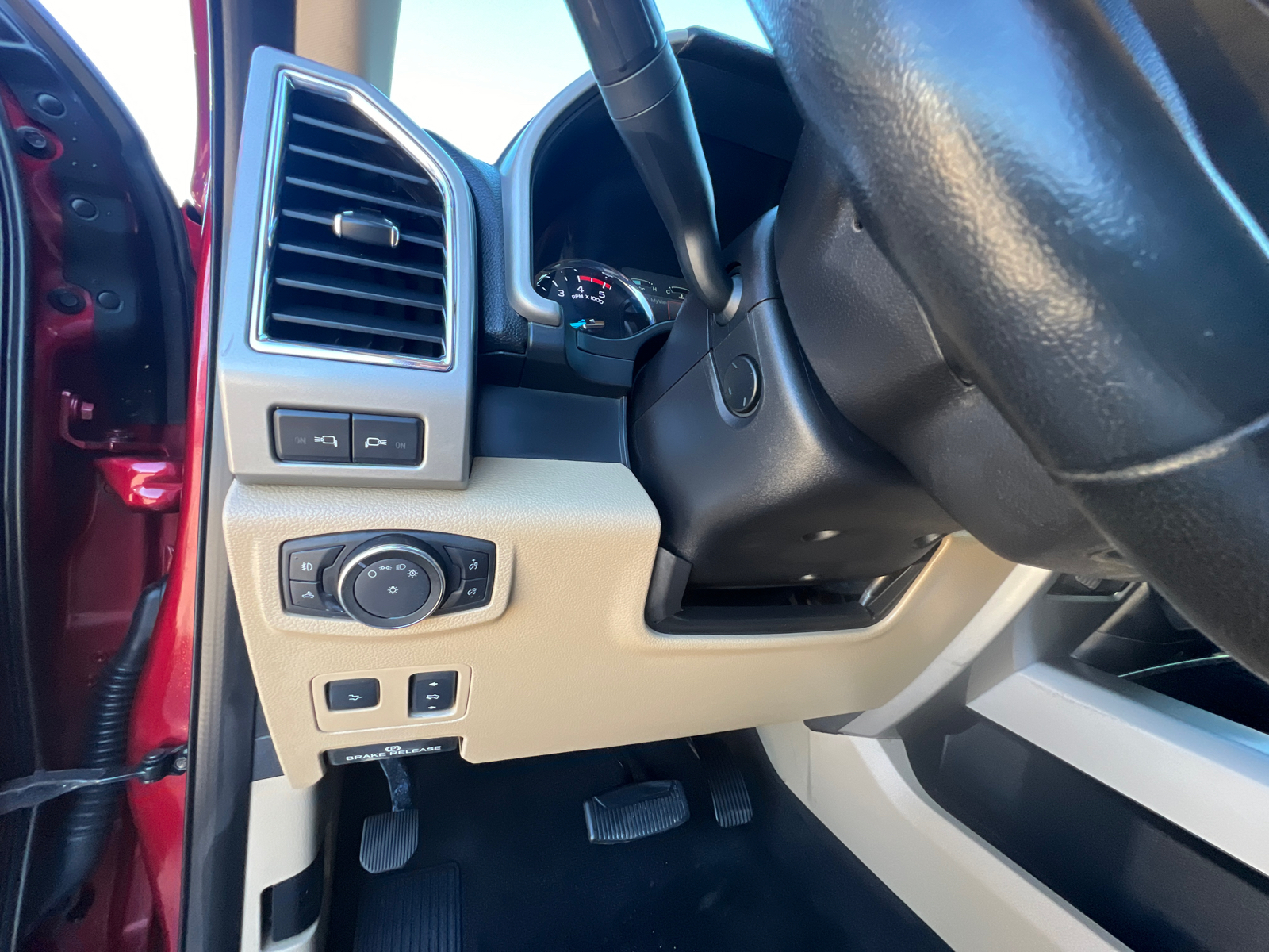 2018 Ford Super Duty F-250 SRW  19