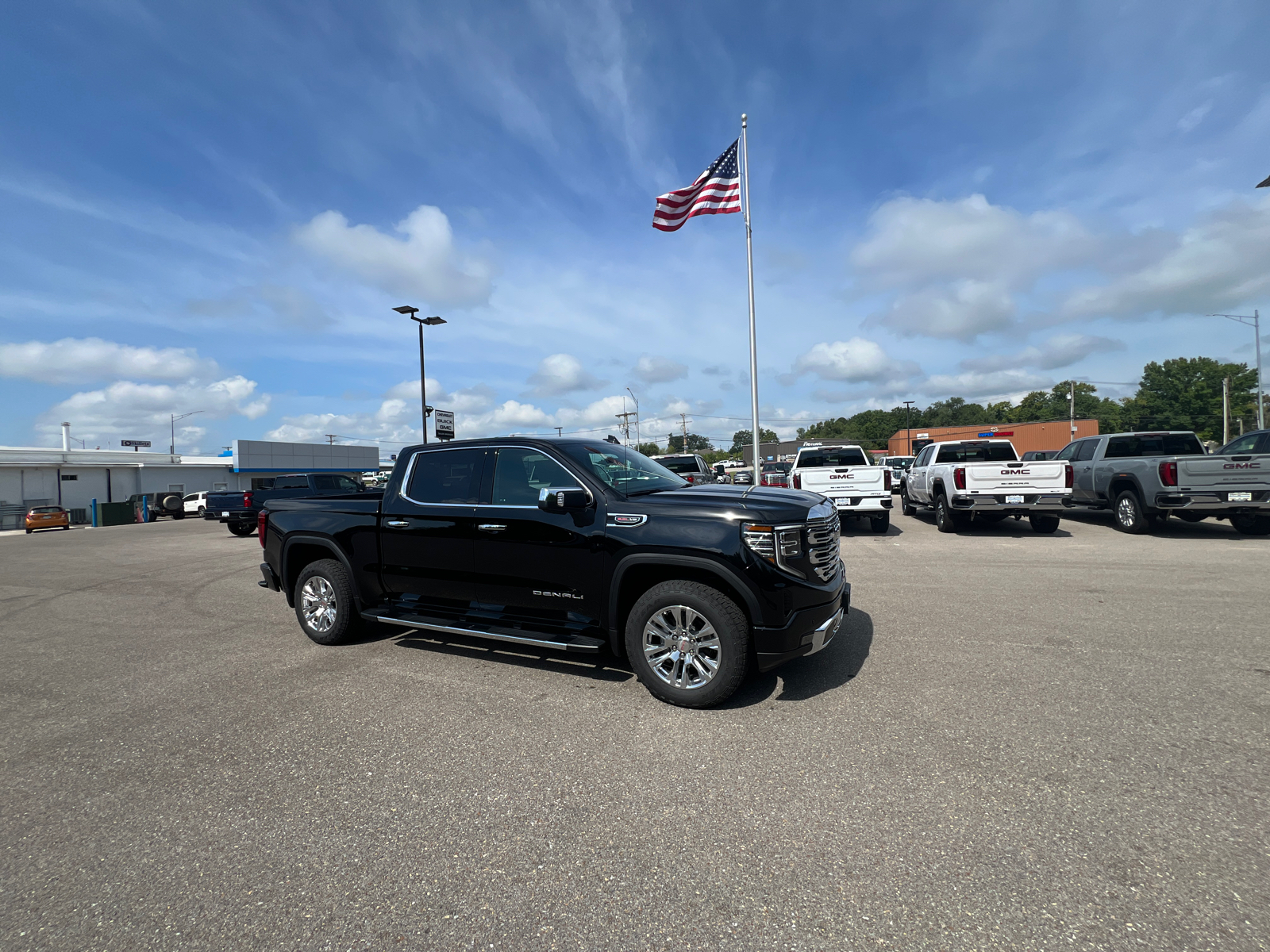 2024 GMC Sierra 1500 Denali 2