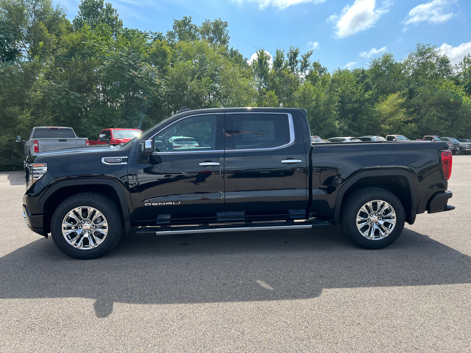 2024 GMC Sierra 1500 Denali 8