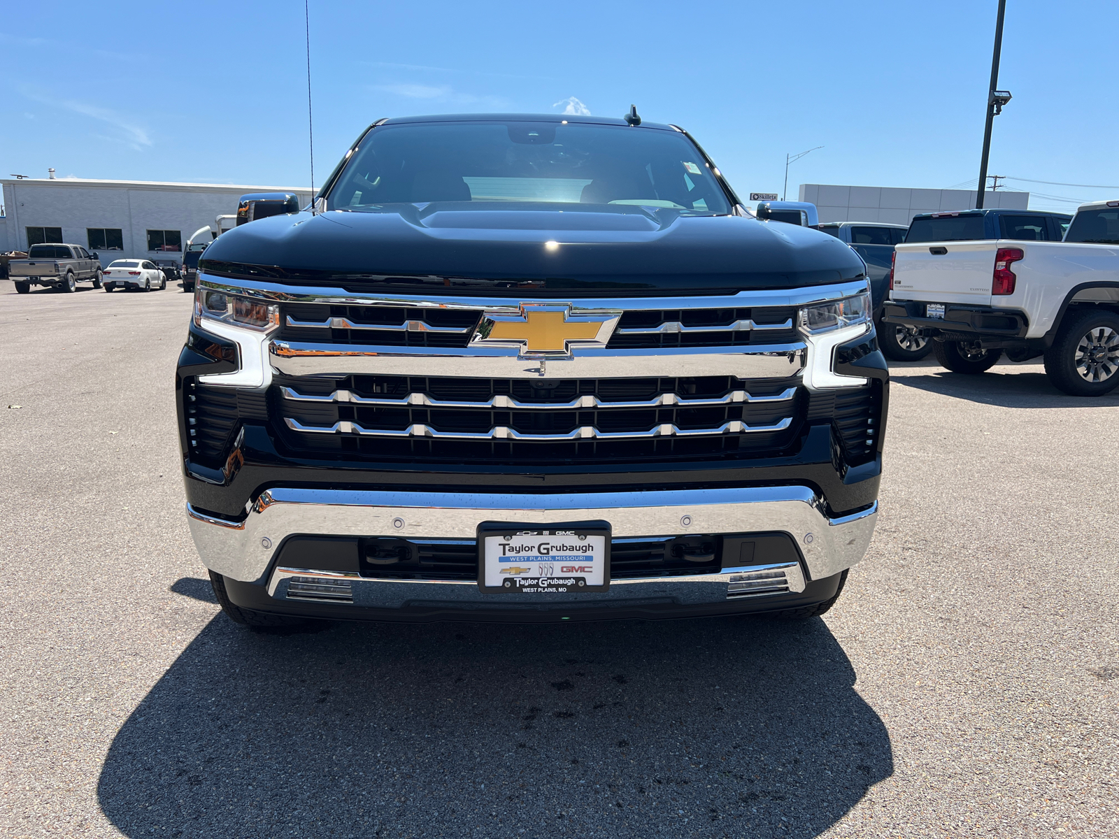 2024 Chevrolet Silverado 1500 LTZ 5