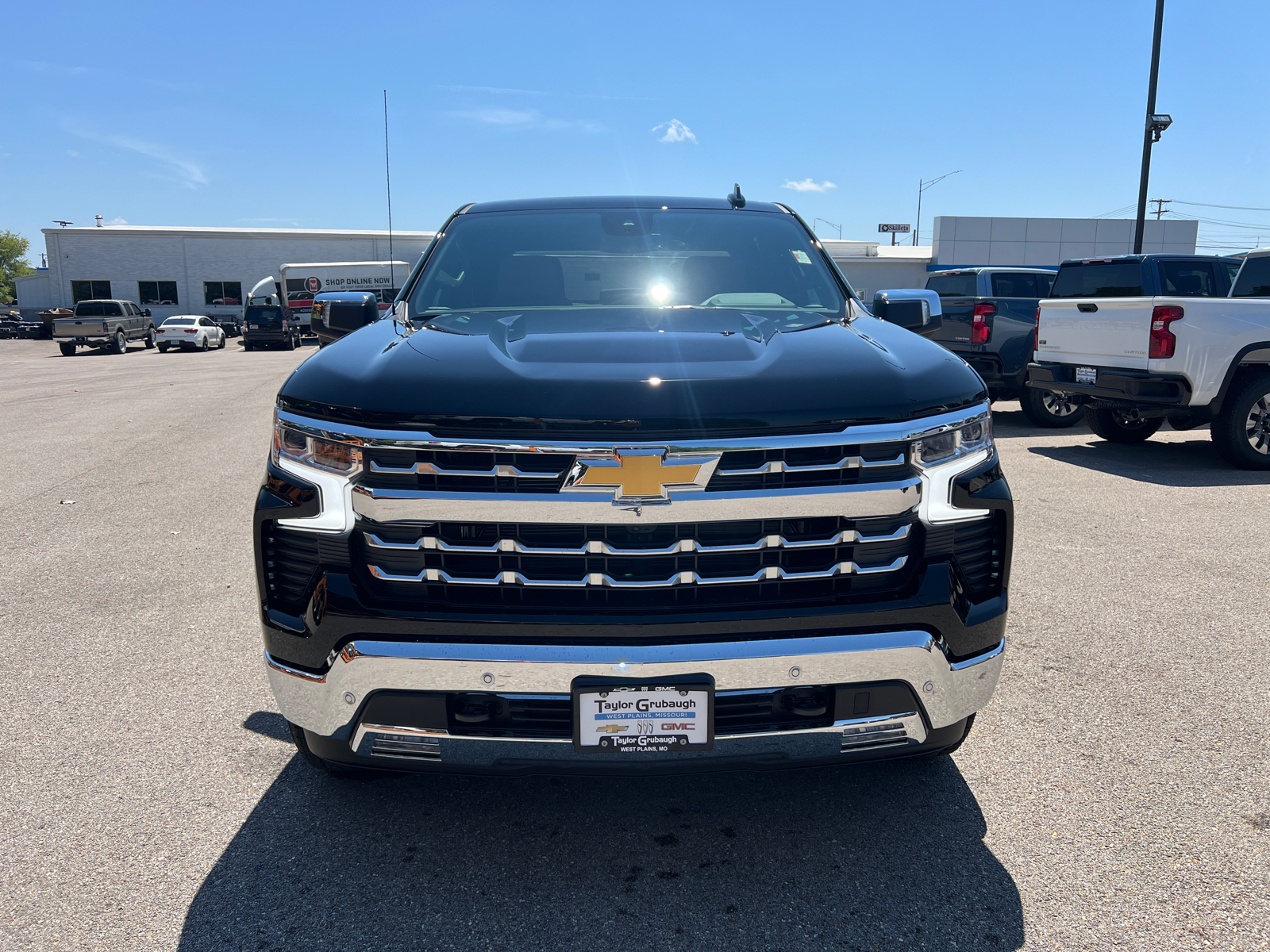 2024 Chevrolet Silverado 1500 LTZ 6