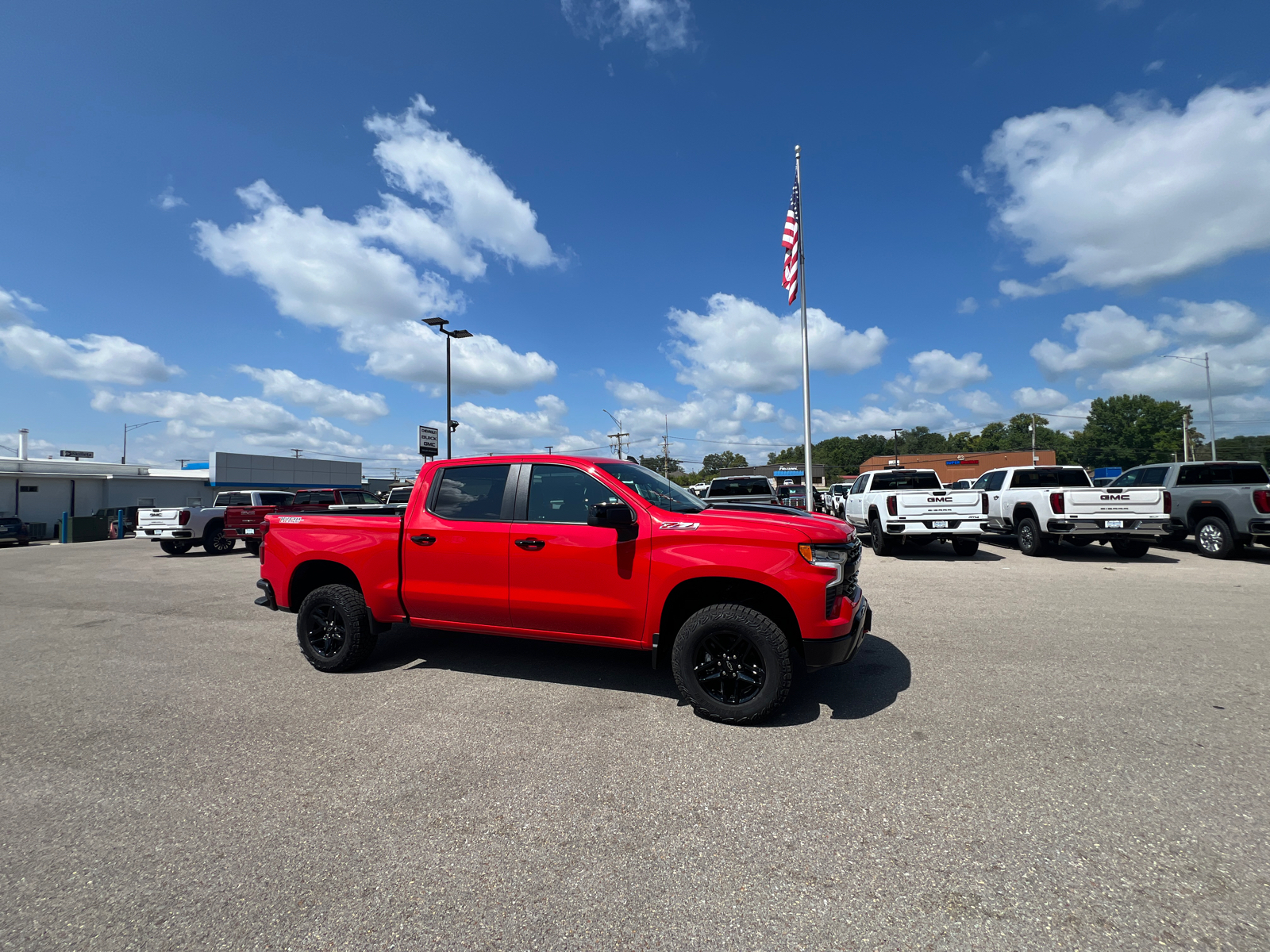 2024 Chevrolet Silverado 1500 LT Trail Boss 2