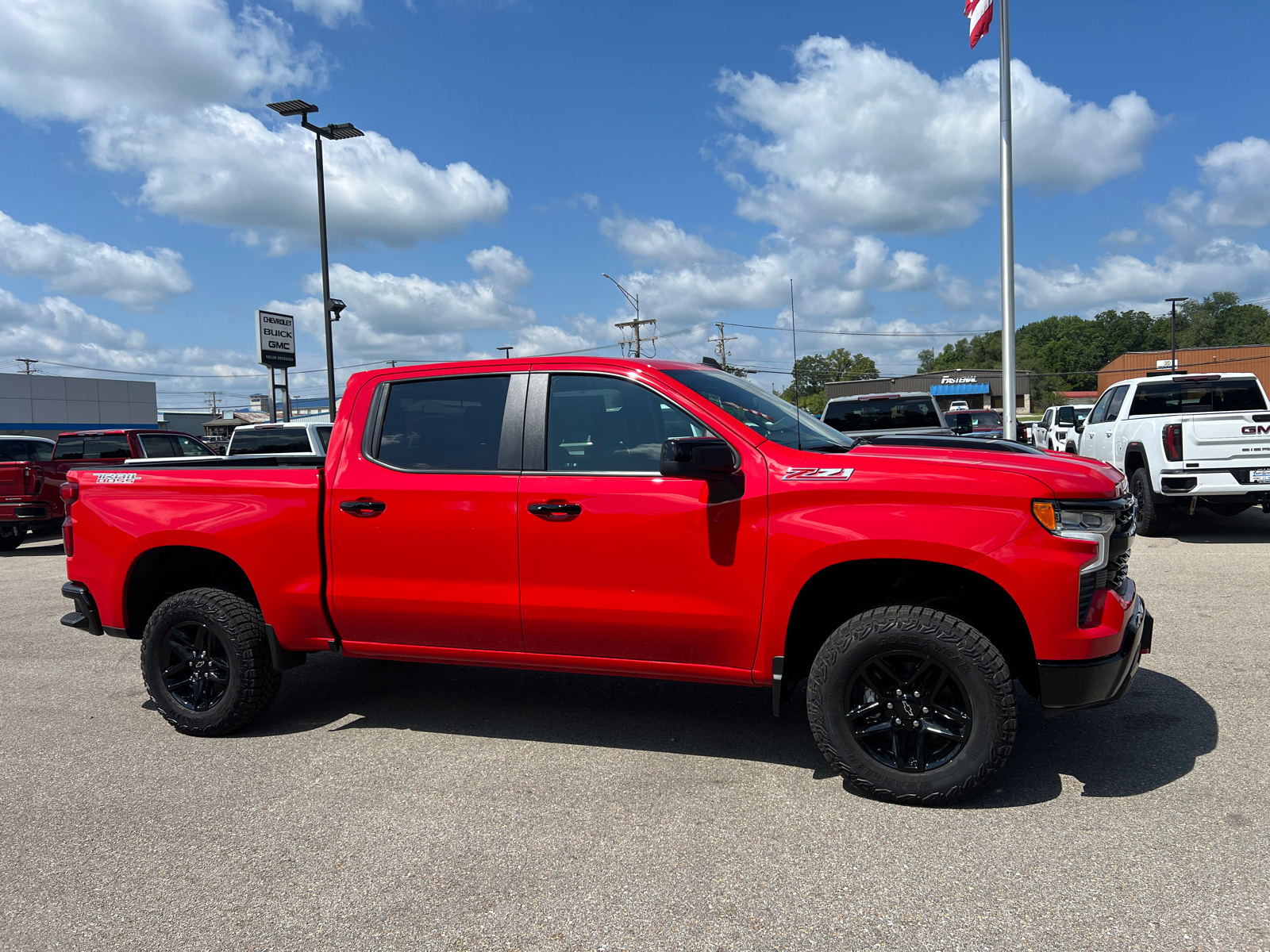 2024 Chevrolet Silverado 1500 LT Trail Boss 3