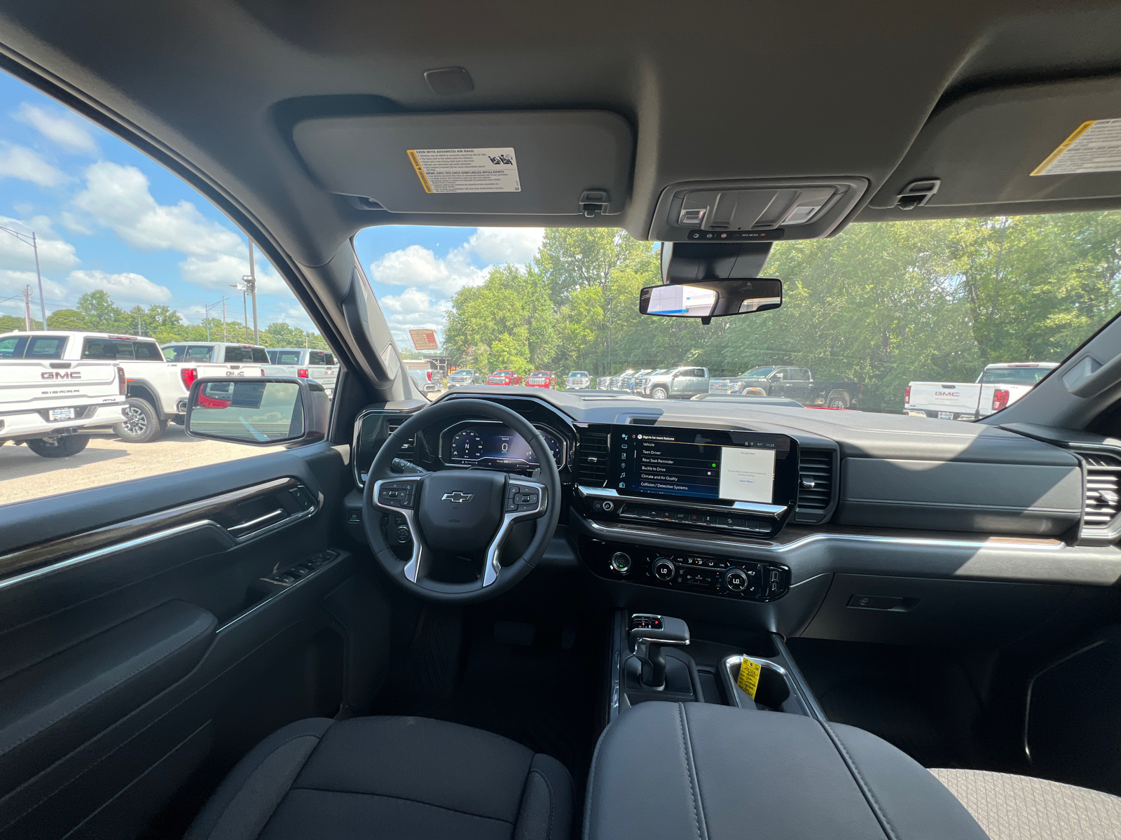 2024 Chevrolet Silverado 1500 LT Trail Boss 34