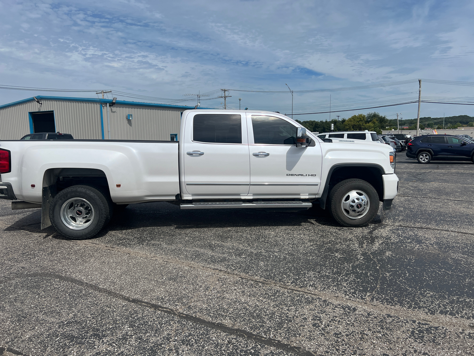 2018 GMC Sierra 3500HD Denali 5