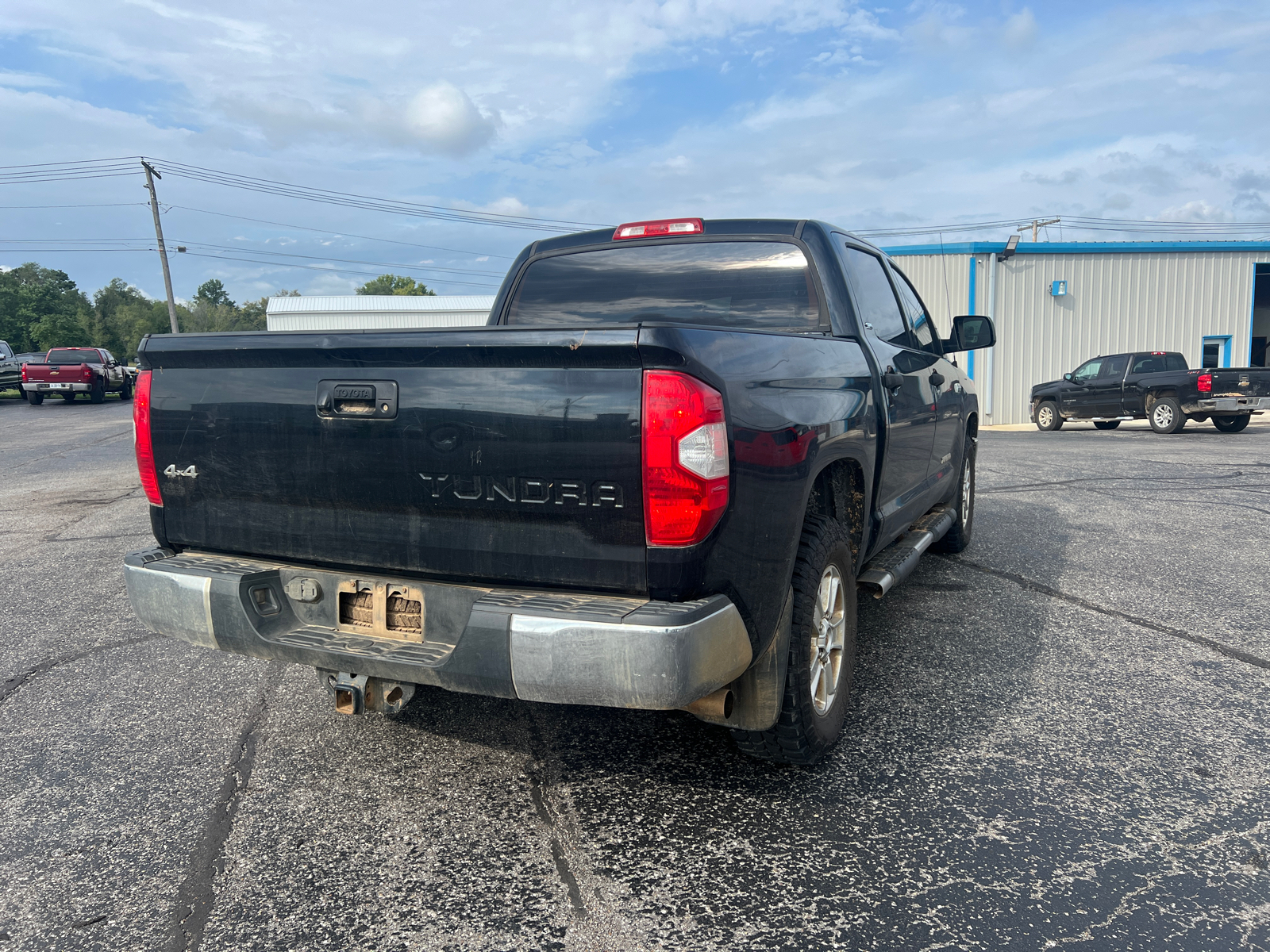 2015 Toyota Tundra 4WD Truck  7