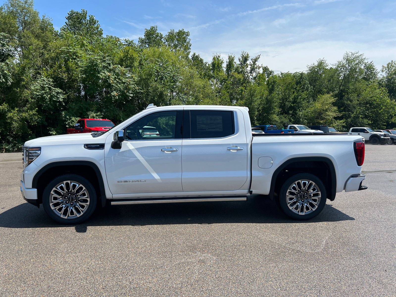 2024 GMC Sierra 1500 Denali Ultimate 9