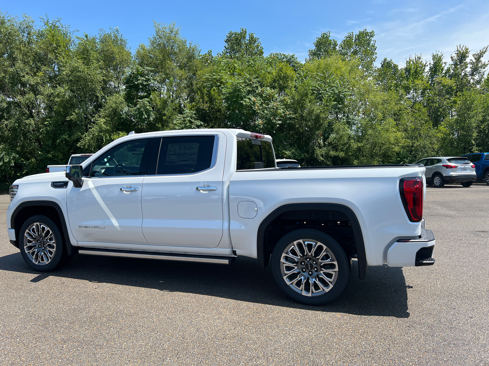 2024 GMC Sierra 1500 Denali Ultimate 11